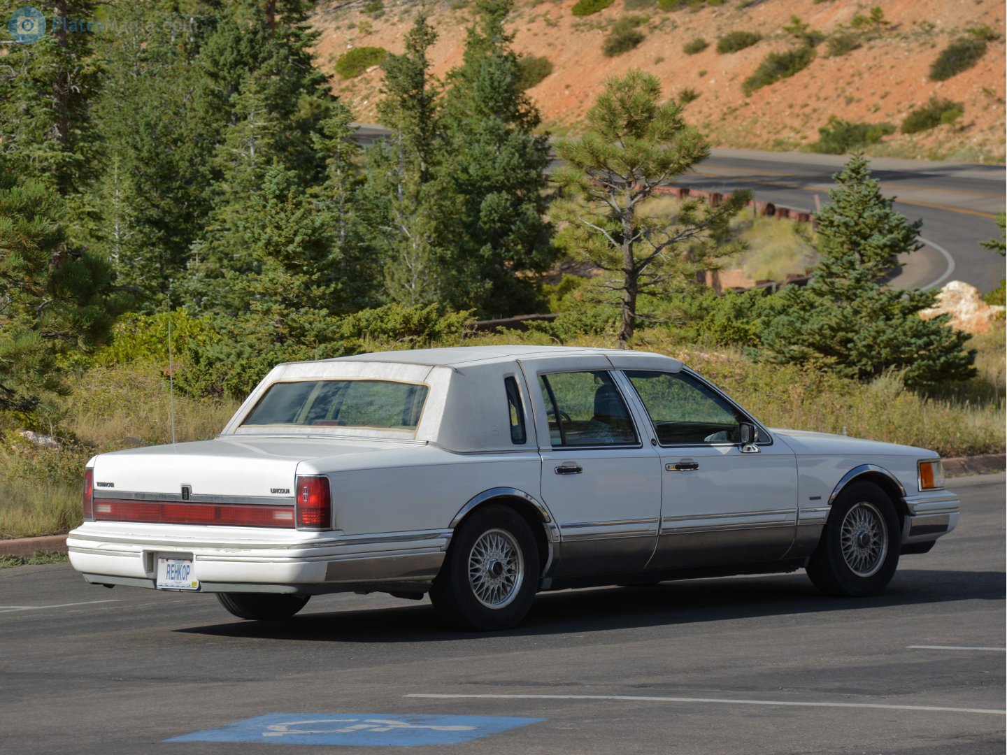 REHKOP, Lincoln Town Car 2nd gen (FN36/116), 1989–1997