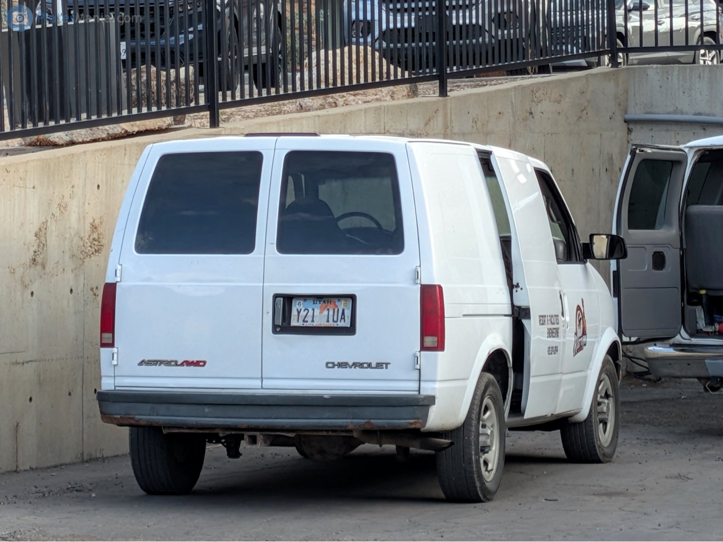 Y21 1UA, Chevrolet Astro 2nd gen (M-body), 1995–2005