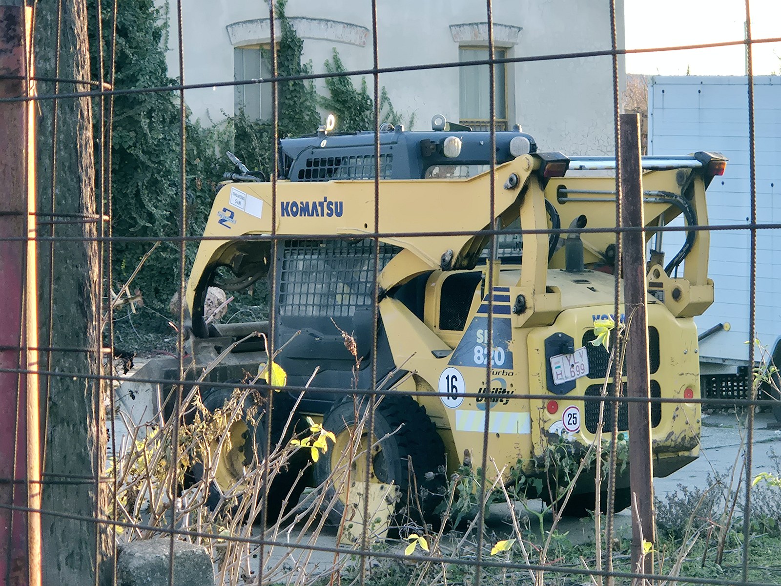 YLY-699, Komatsu SK-Series 
