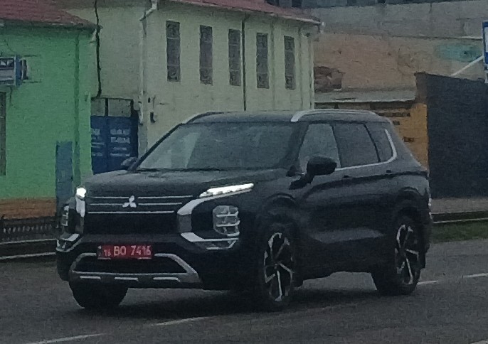 16 BO 7416, Mitsubishi Outlander 4th gen (GM/ZN/ZM), 2021–