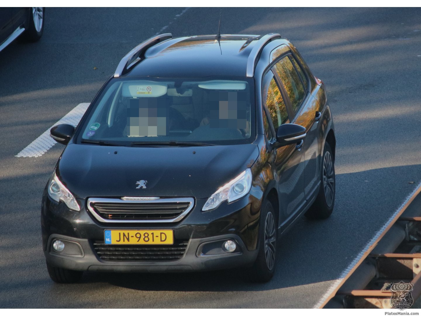 JN-981-D, Peugeot 2008 1st gen (A94), 2013–2016 (–2019 for LATAM-market)