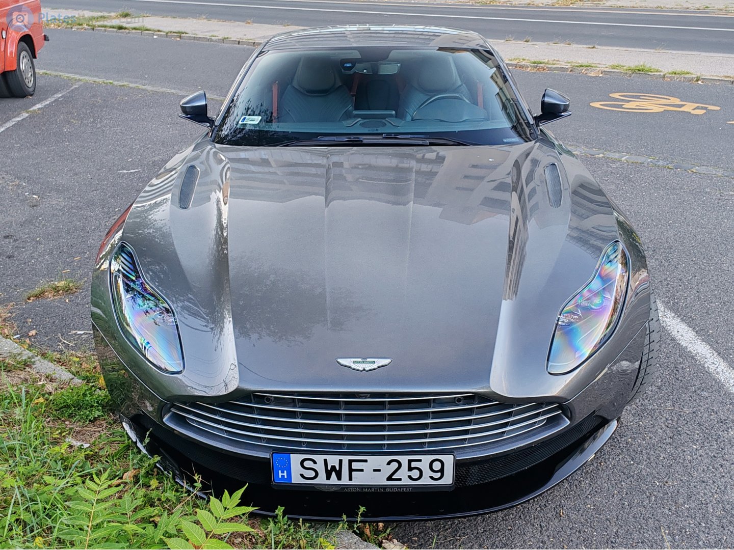 SWF-259, Aston Martin DB11 Coupé (AM5), 2016–2023