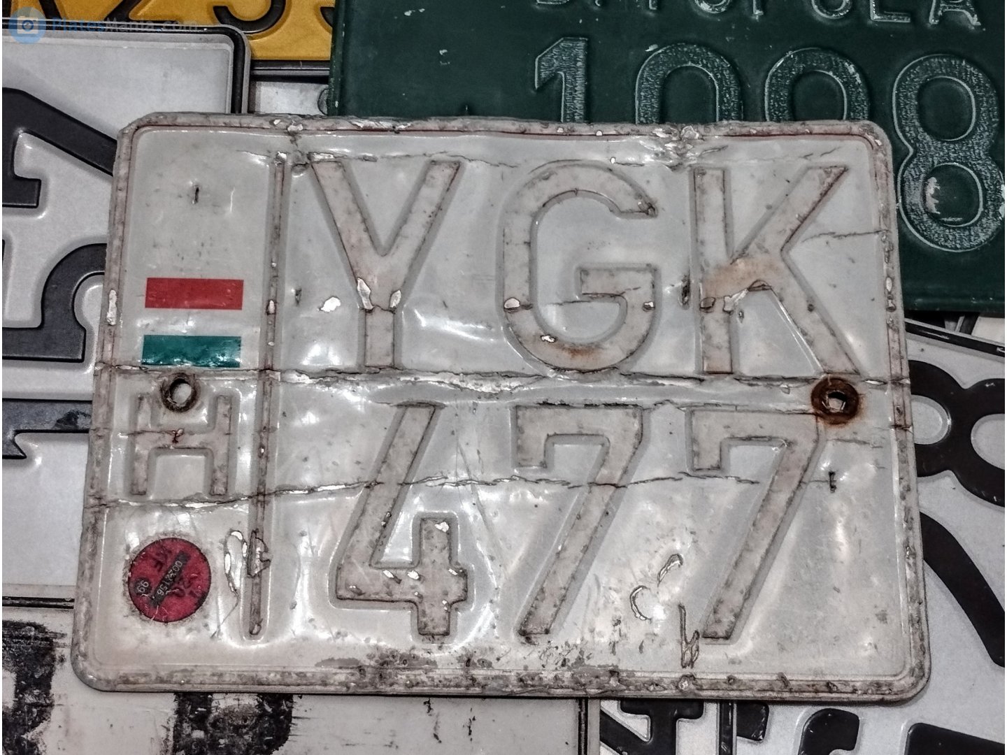 YGK-477, License plate without vehicle 