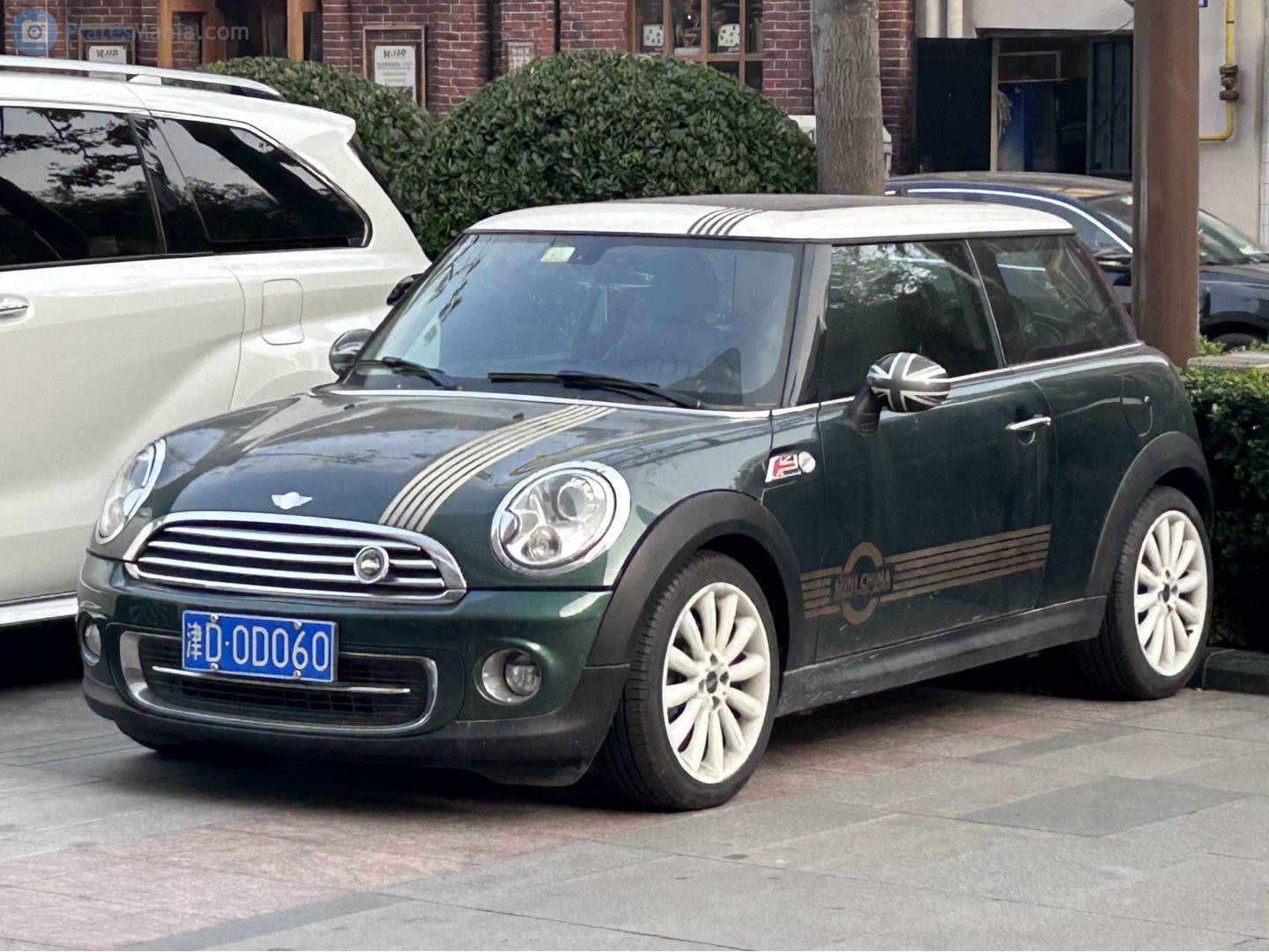 津D·0D060, MINI Hatch 2nd gen (R56), 2006–2013