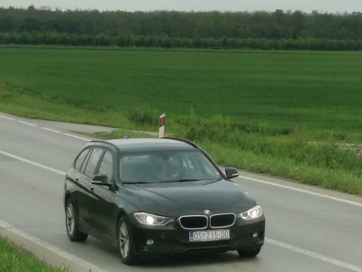 OS 215-OO, BMW 3 Series 6th gen Touring (F31), 2012–2019