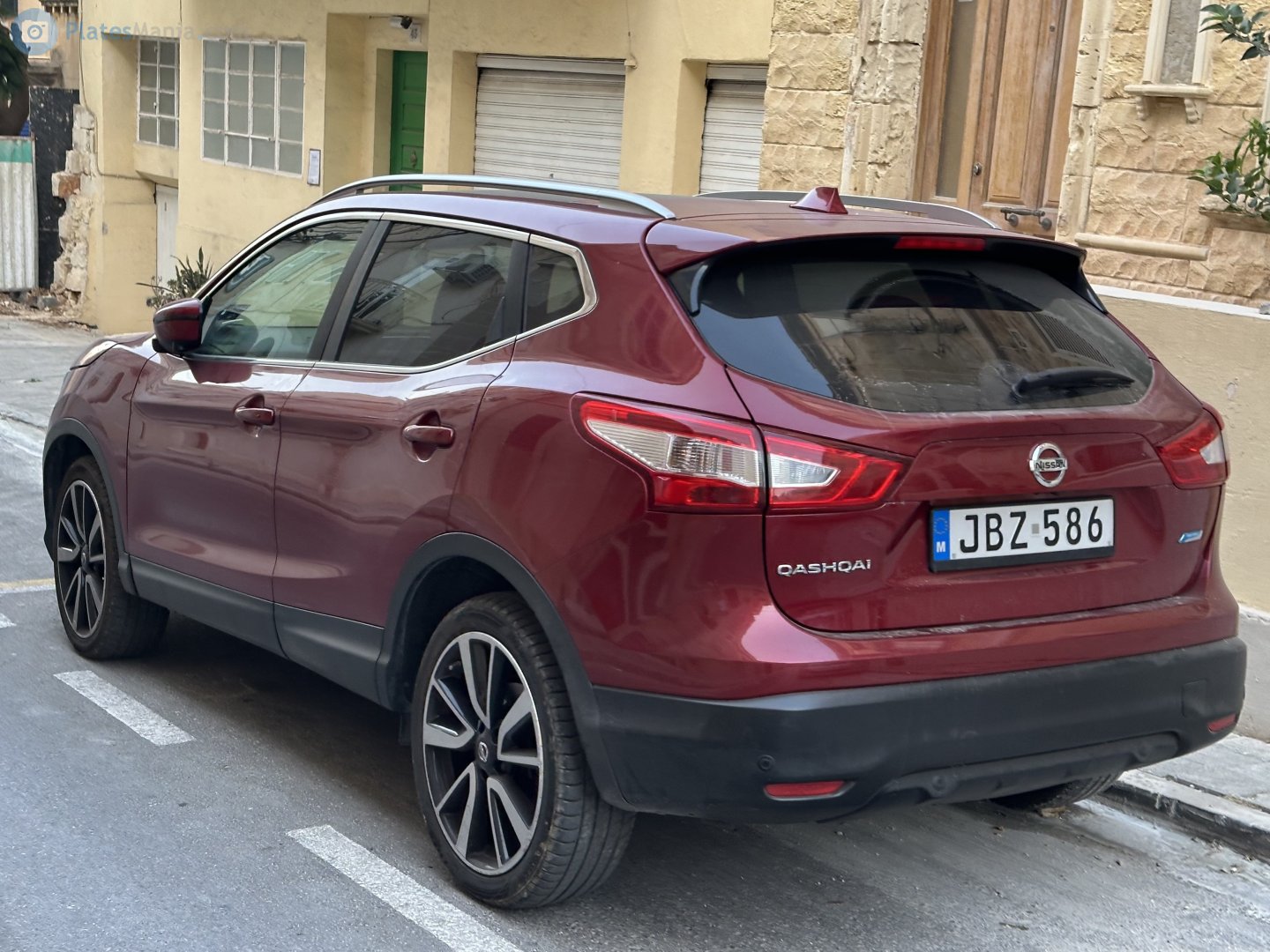 JBZ 586, Nissan Qashqai 2nd gen (J11), 2014–2017 (–2019 for others)