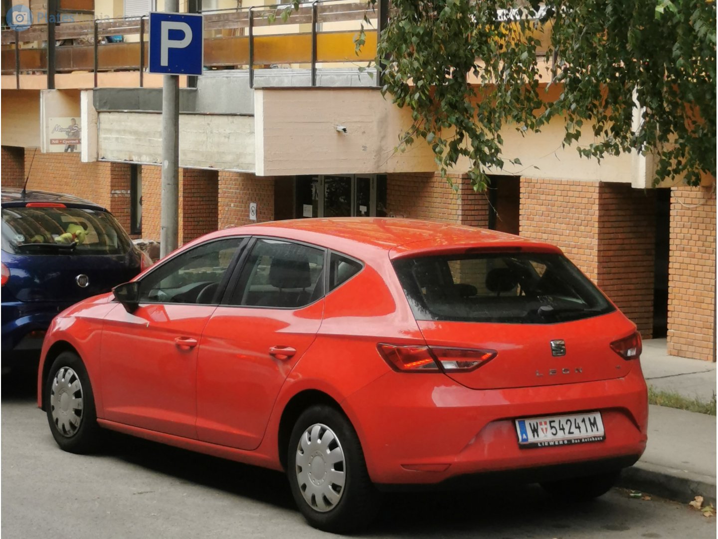 W 54241 M, SEAT León 3rd gen 5-door Hatch (5F1), 2012–2020