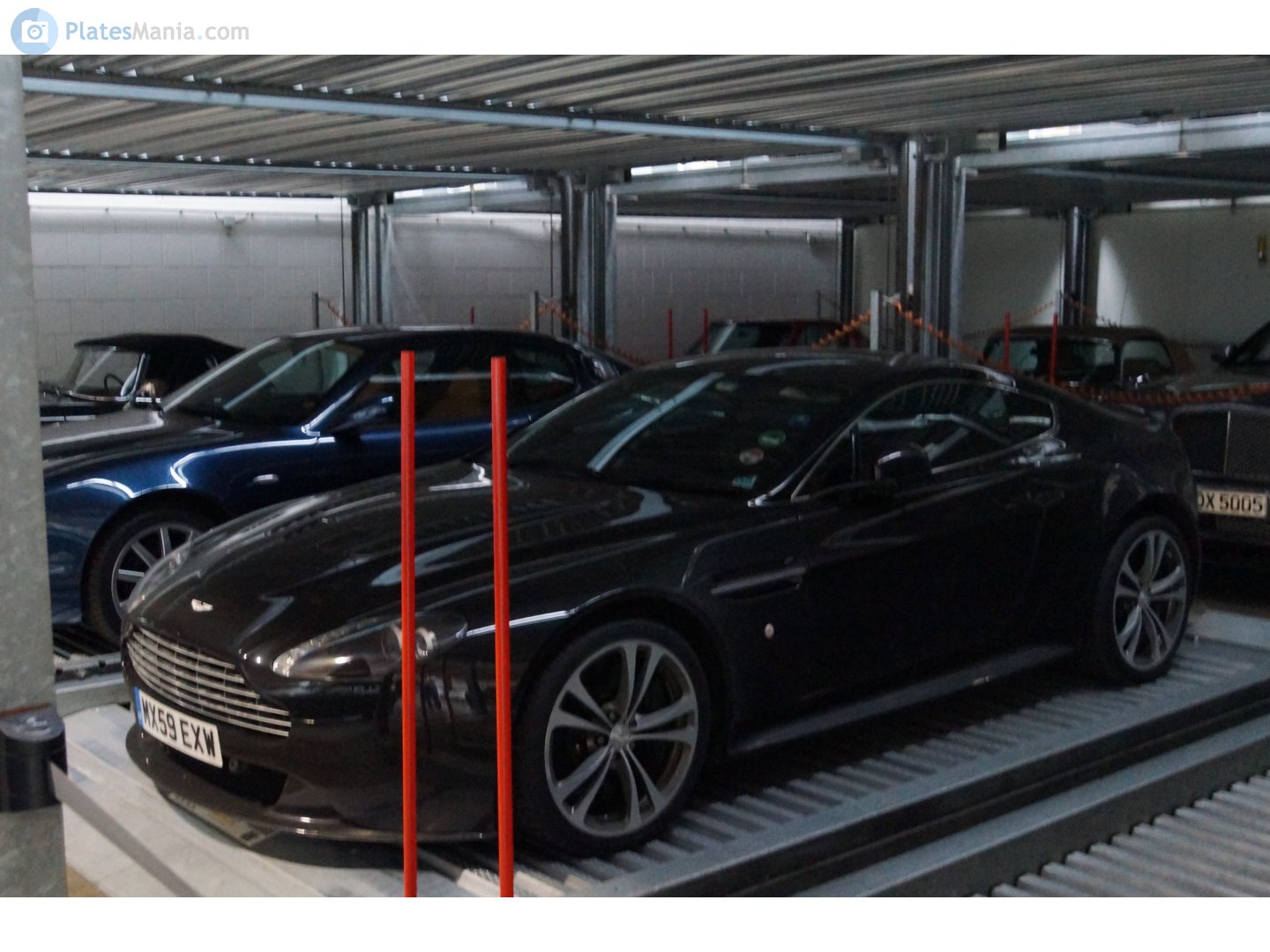 MX59EXW, Aston Martin V12 Vantage 