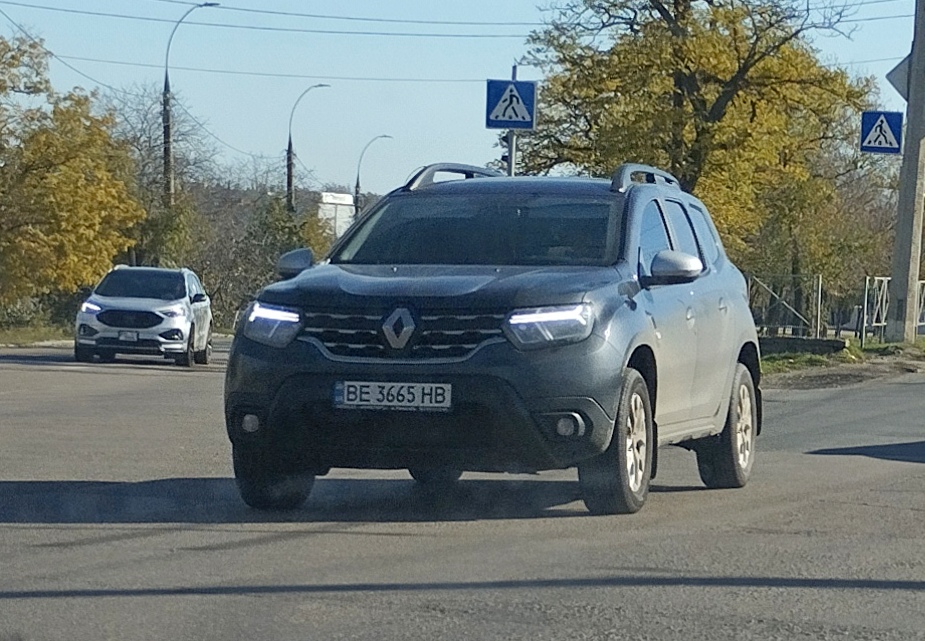 BE 3665 HB, Renault Duster 