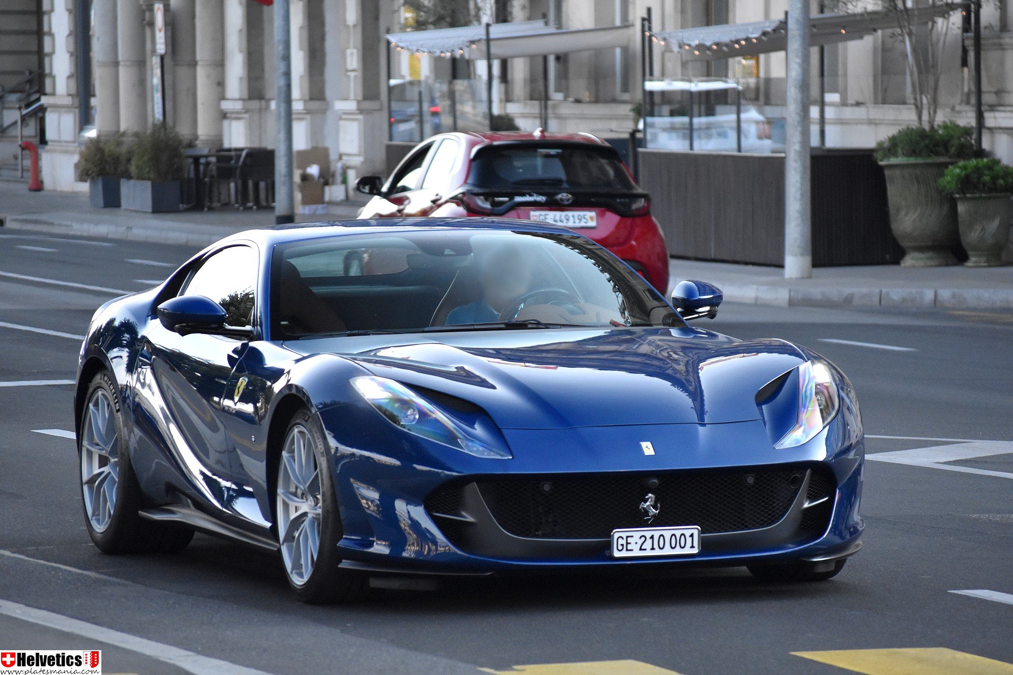 GE 210001, Ferrari 812 1st gen Superfast (F152) 2017–2021