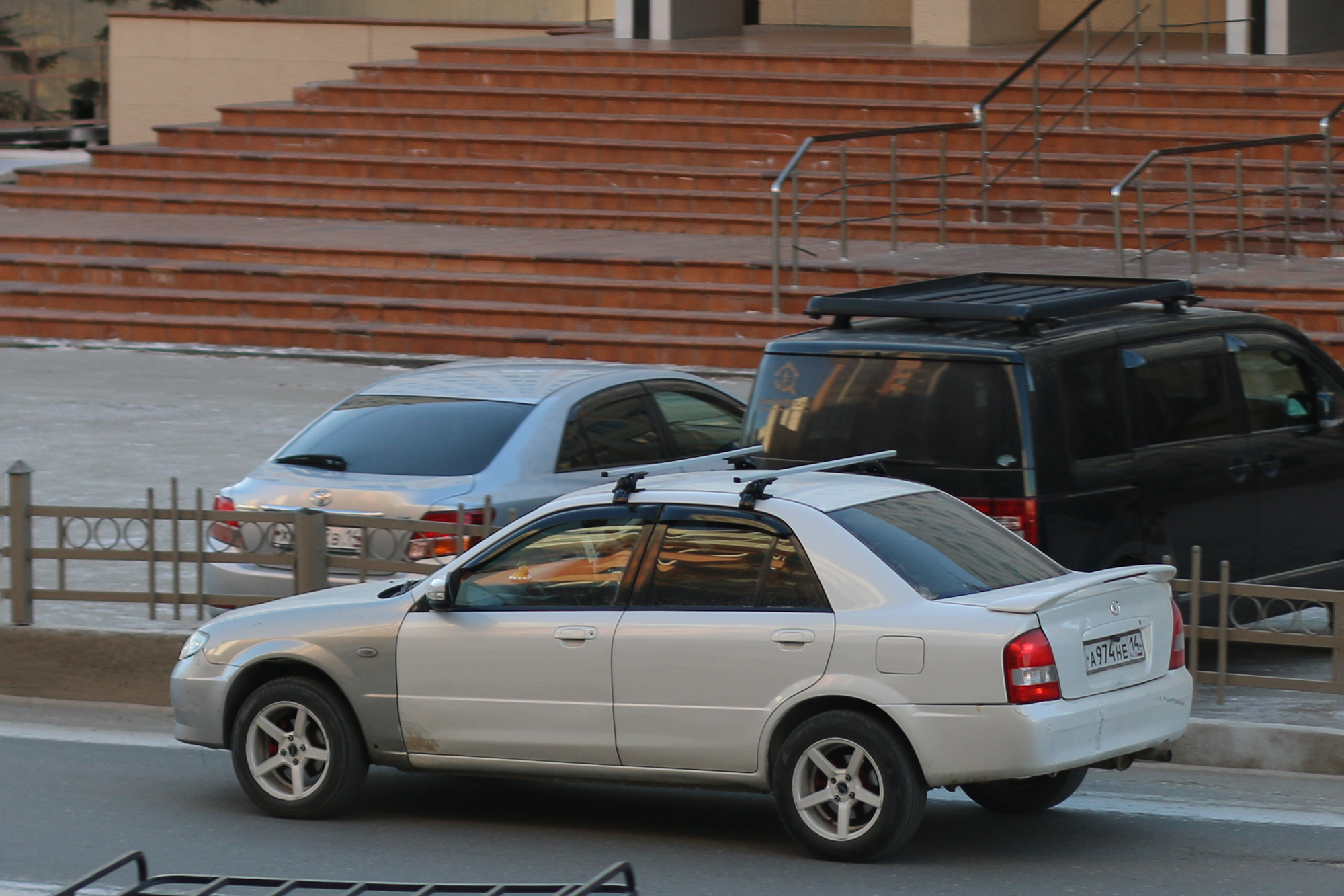 а 974 не 14, Mazda Familia 8th gen Sedan (BH), 1998–2003