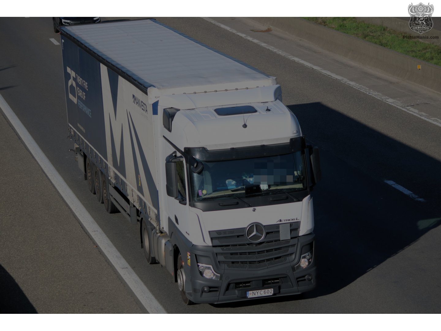 NYC 602, Mercedes-Benz Actros 3rd gen (MP4/MP5), 2011–