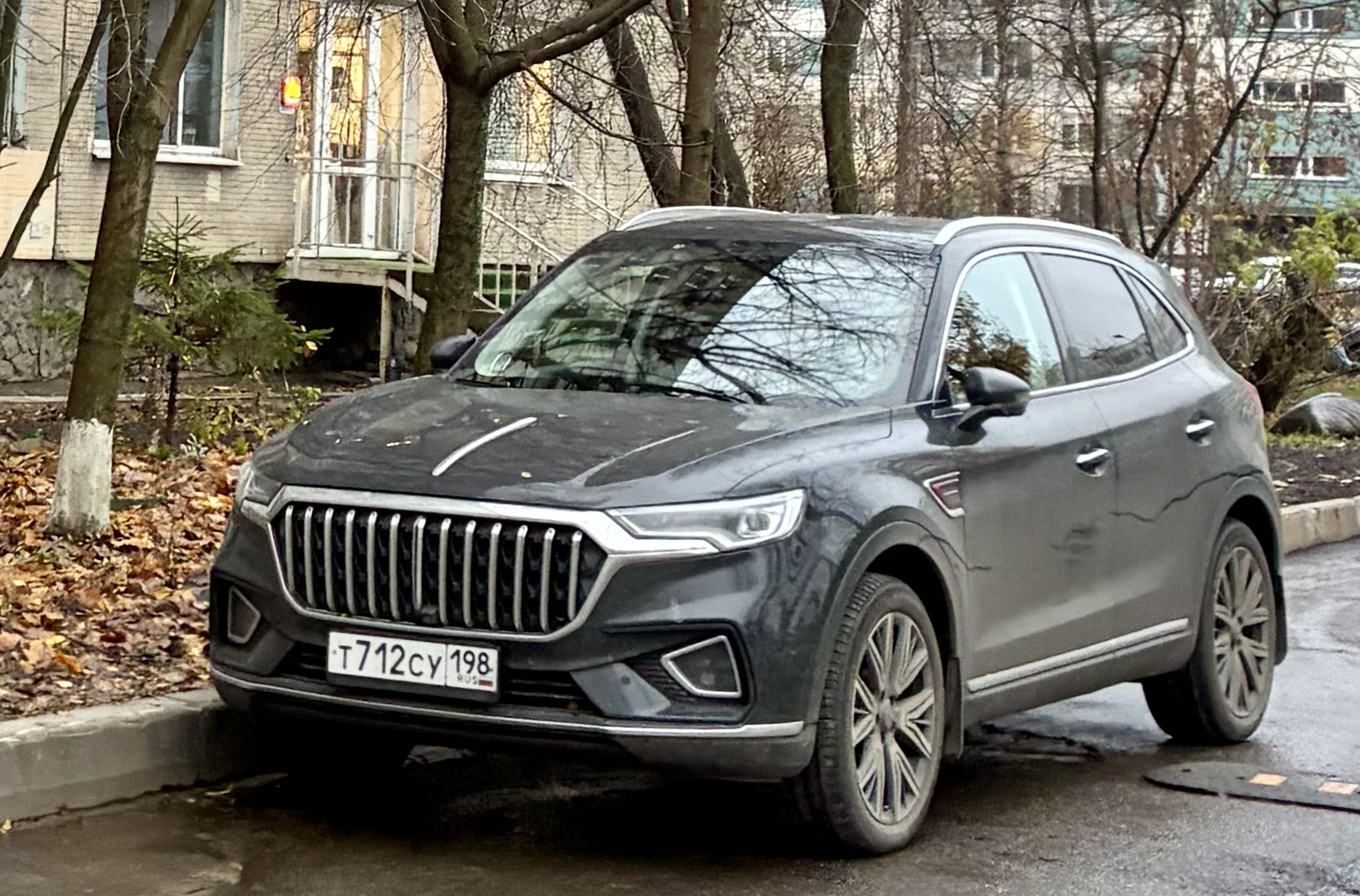 т 712 су 198, Hongqi HS5 1st gen, facelift, 2023–