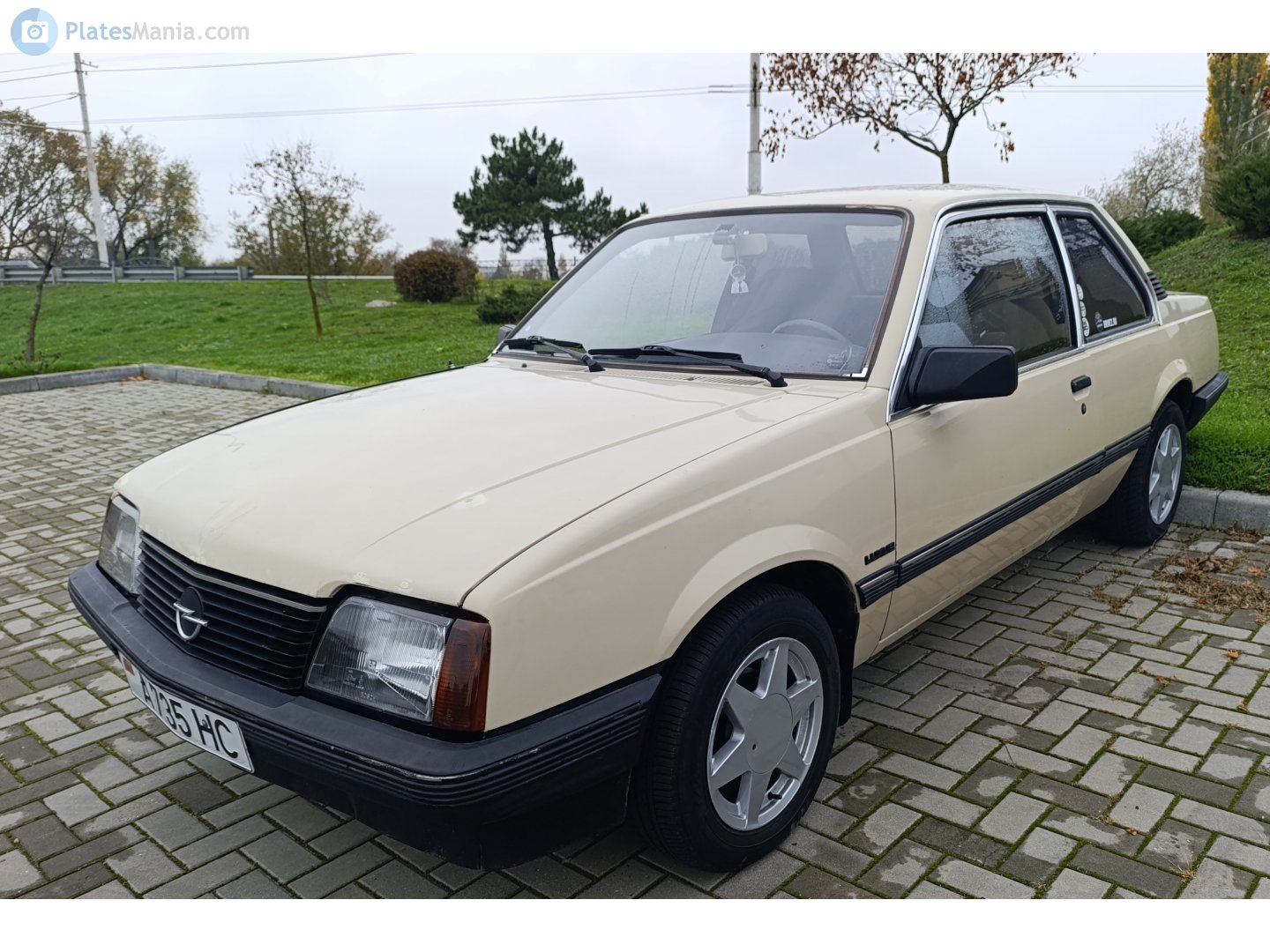 A 735 HC, Opel Ascona 3rd gen 2-door Sedan (C), 1981–1988