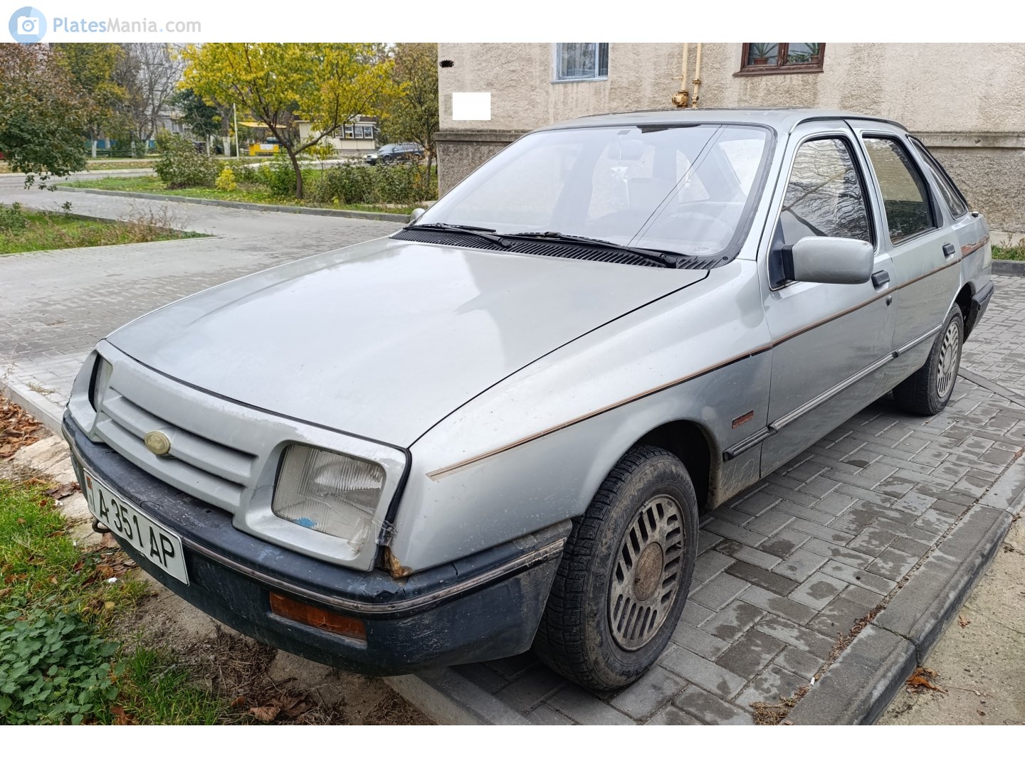 A 351 AP, Ford Sierra 1st gen 5-door Liftback (BAC), 1982–1987