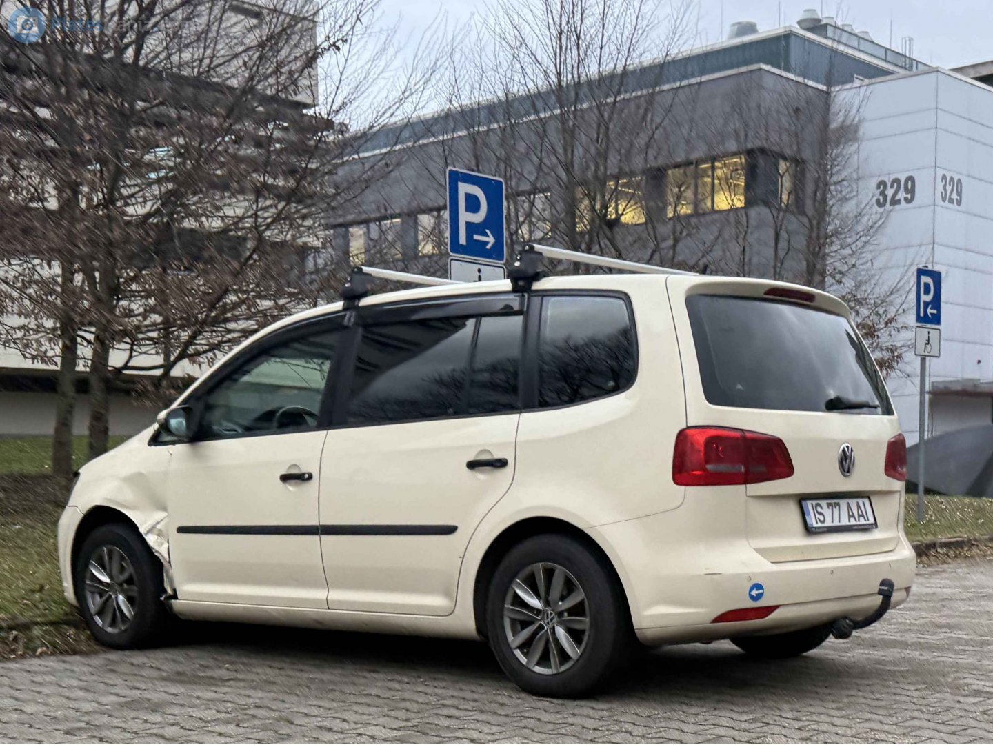 IS 77 AAI, Volkswagen Touran 1st gen (1T3), 2nd facelift, 2010–2015