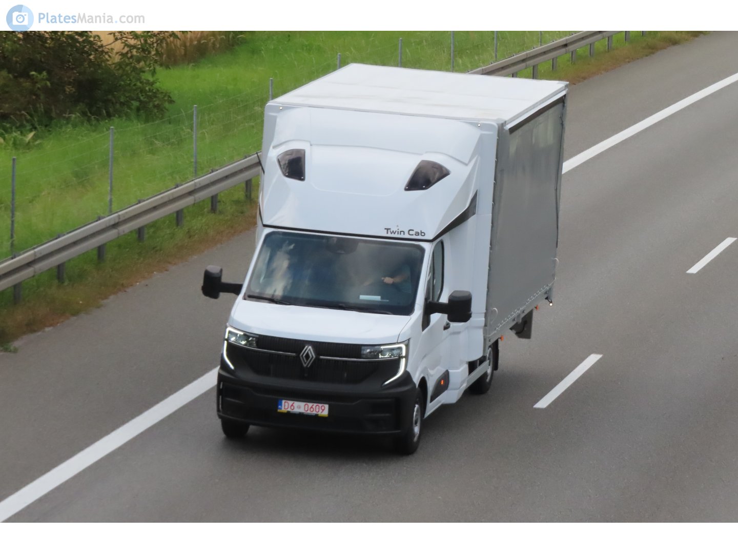 D6 0609, Renault Master 4th gen Single Cab (XDD), 2024–