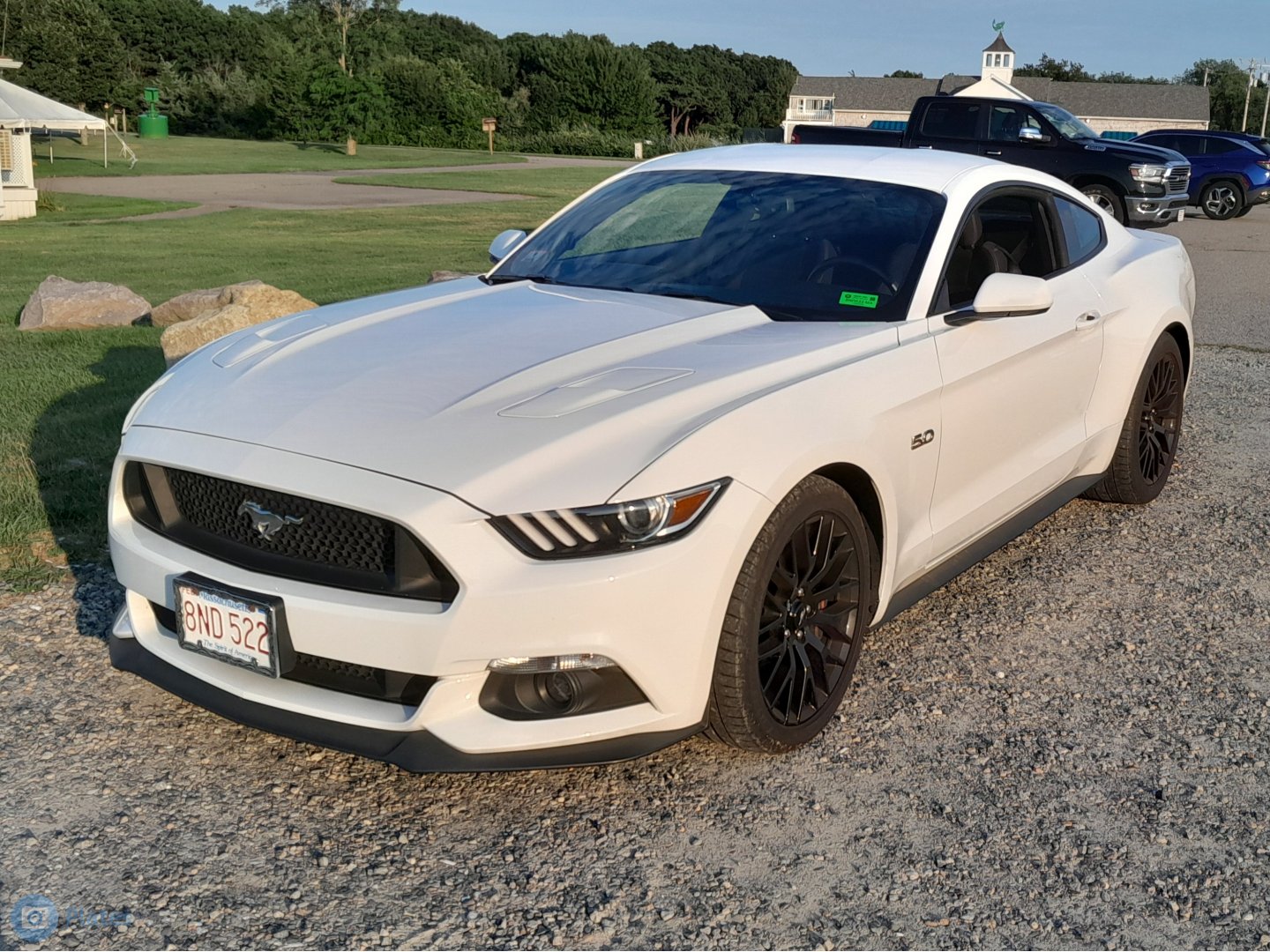 8ND 522, Ford Mustang 6th gen 2-door Coupé (S550), 2014–2017