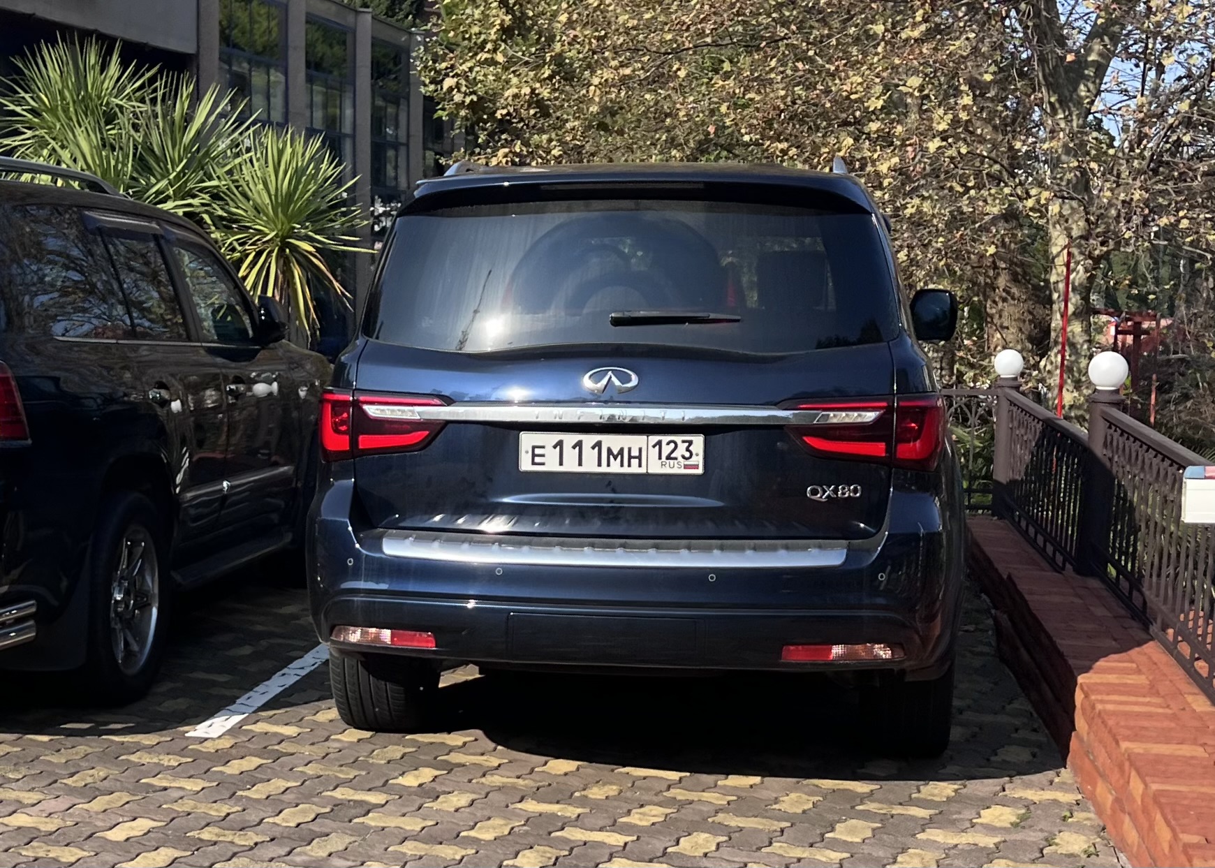 е 111 мн 123, Infiniti QX80/QX56 2nd gen QX80 (Z62), facelift, 2017–2024