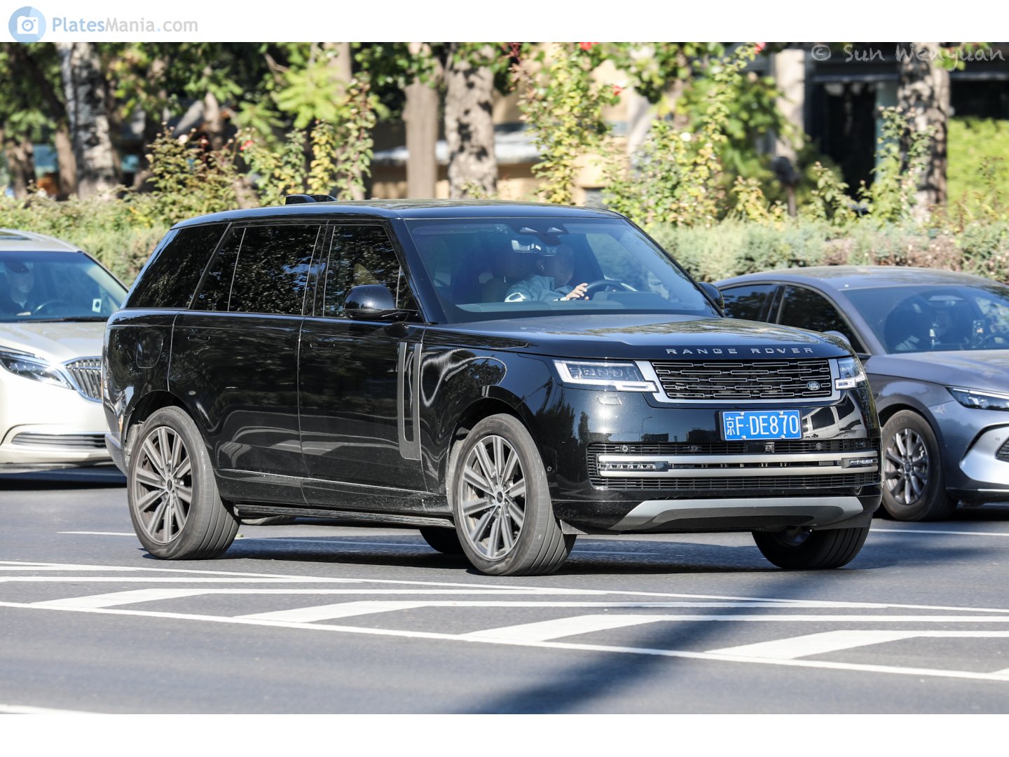 京F·DE870, Land Rover Range Rover 5th gen (L460), 2022–