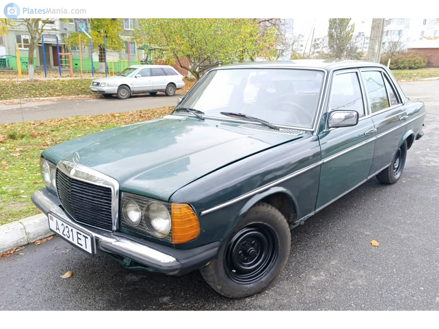 A 231 ET, Mercedes-Benz E-Klasse 200–300 Sedan (W123), 1975­–1986