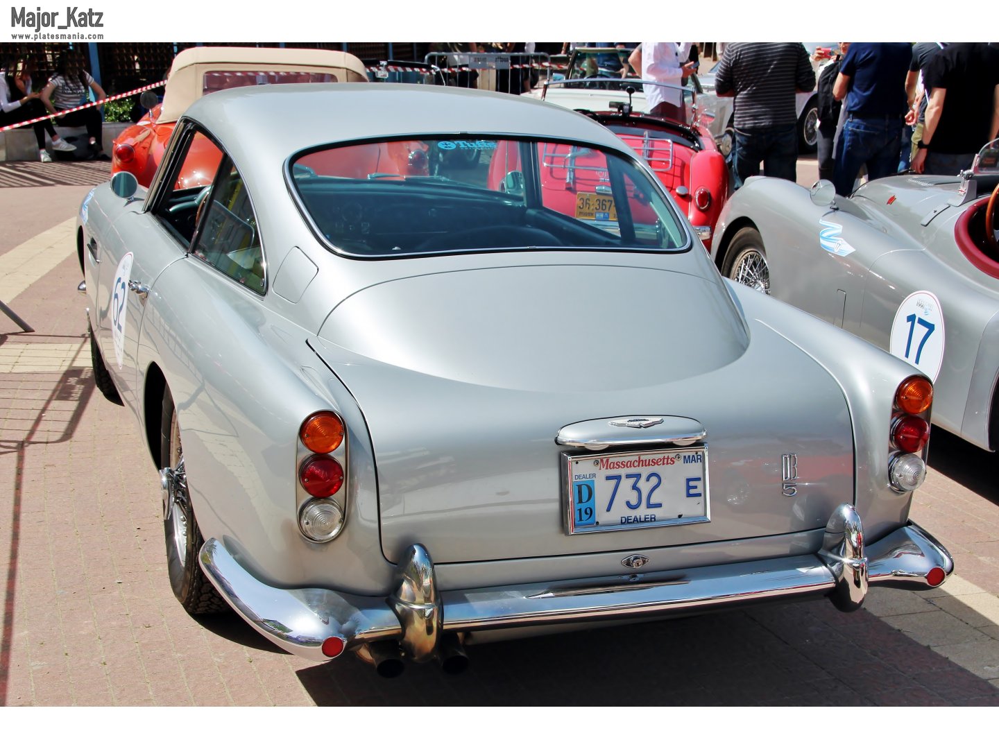 732 E, Aston Martin DB5 