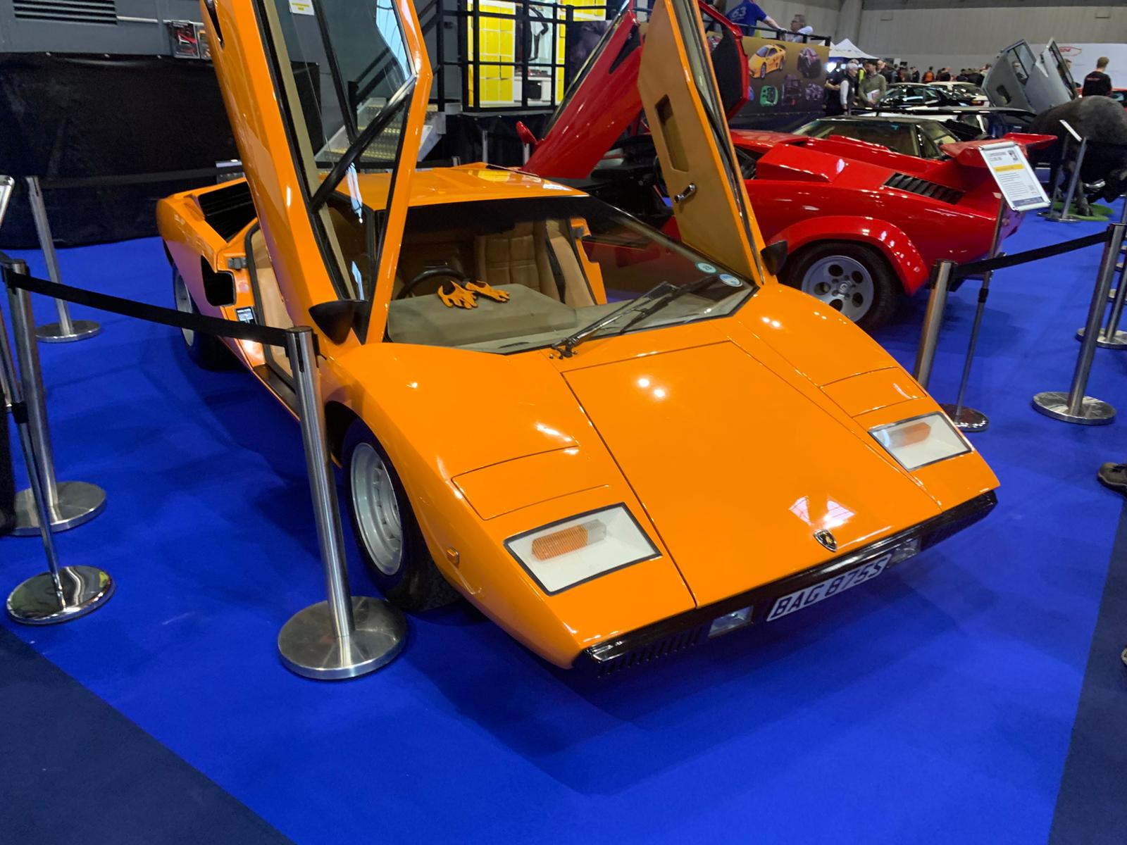 BAG875S, Lamborghini Countach 