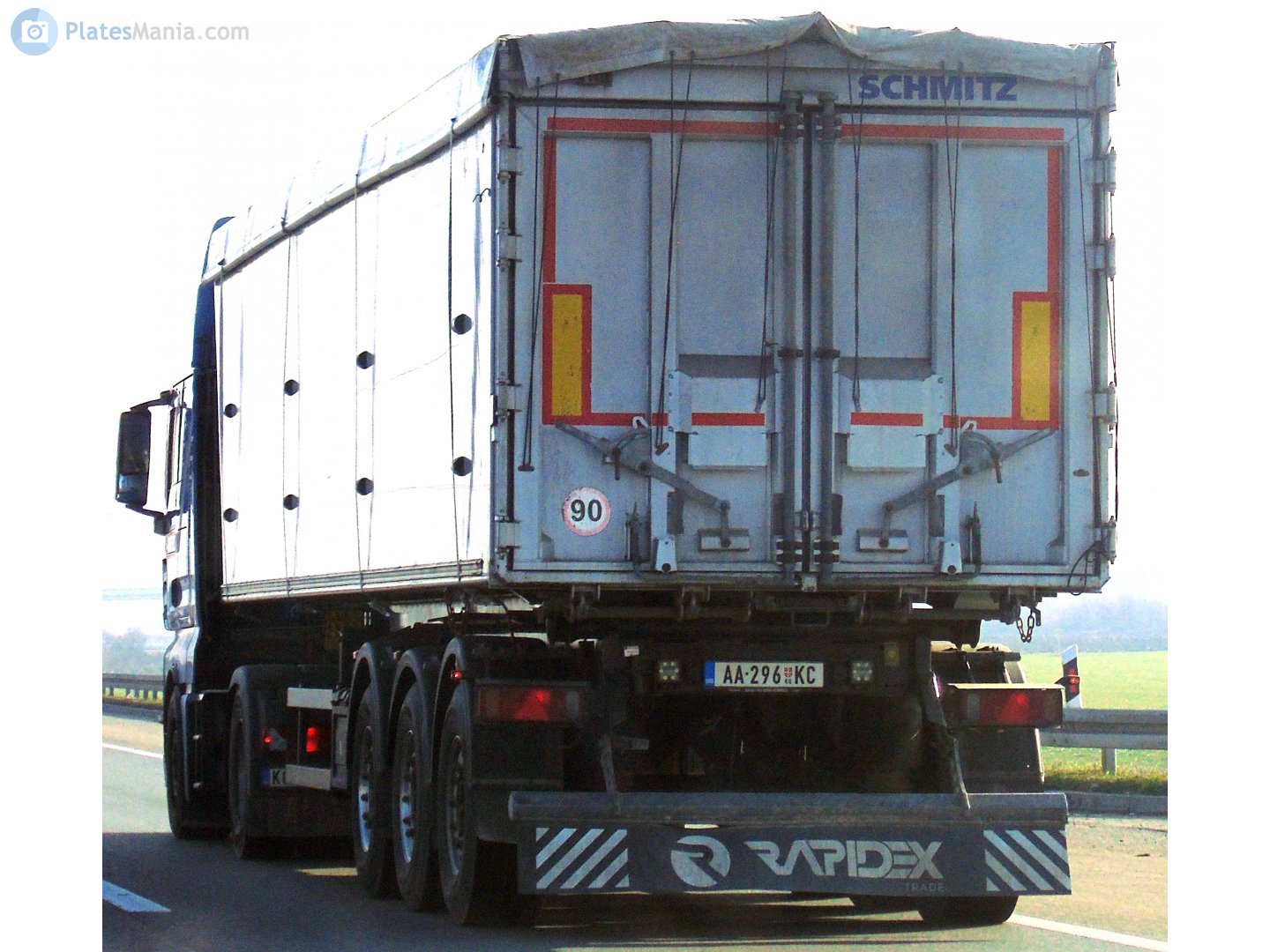 AA-296 KC, Schmitz SKI 