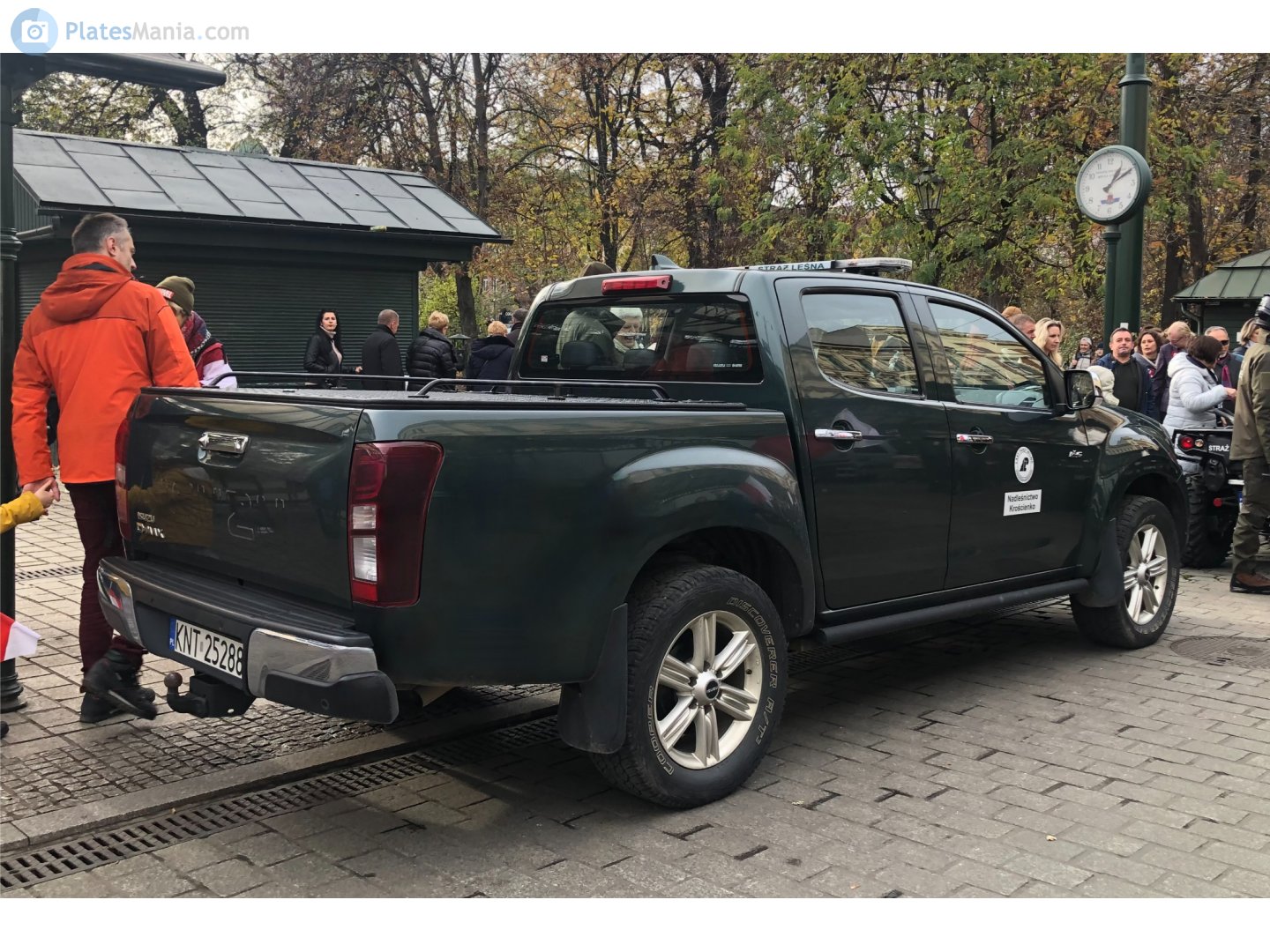 KNT 25288, Isuzu D-Max 2nd gen (RT50), 2011–2021