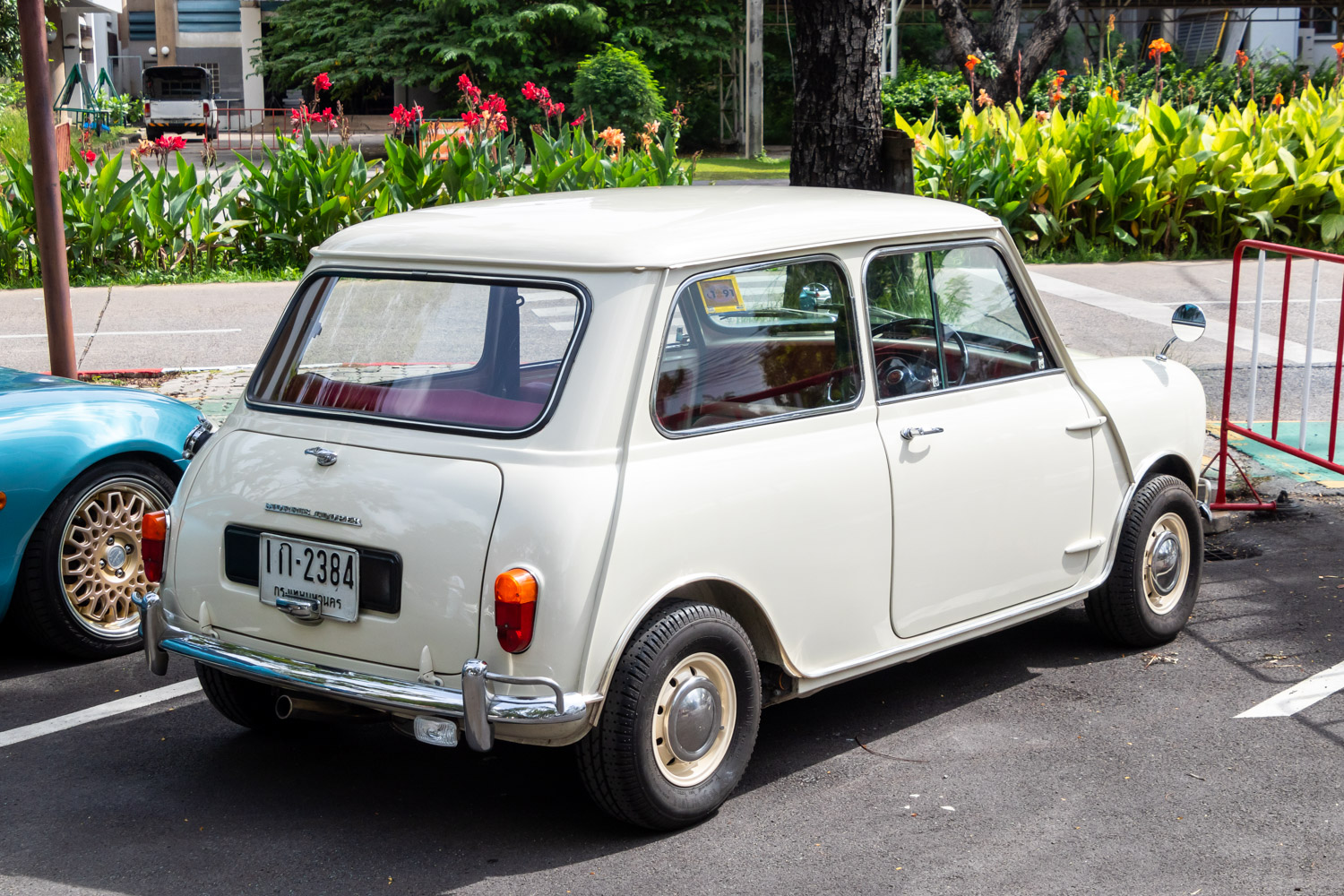 1ก-2384, Austin Mini 