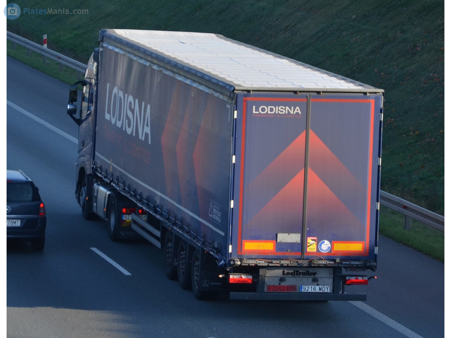 9216 MDY, LeciTrailer 