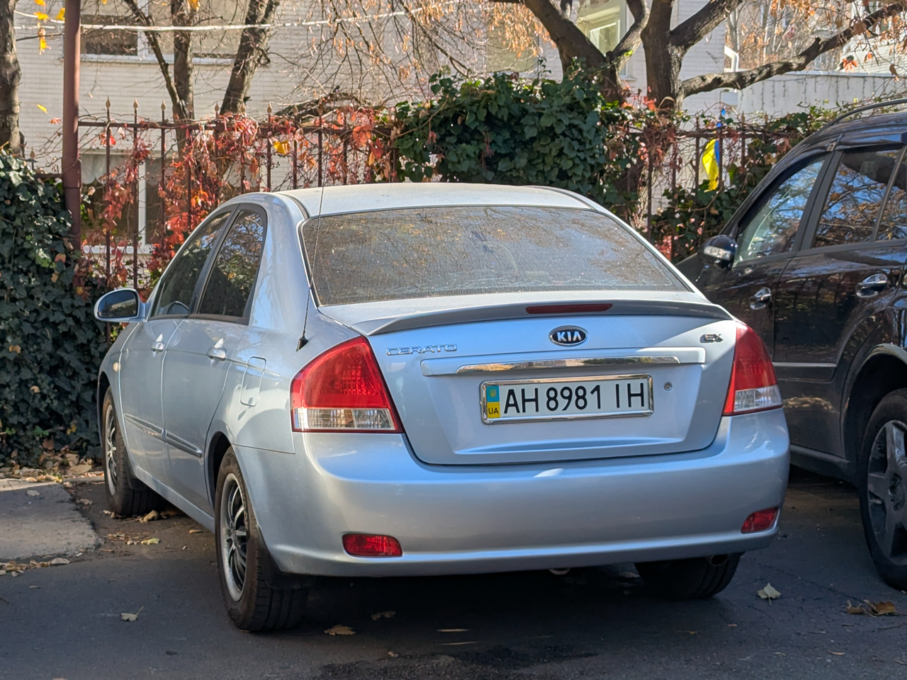 AH 8981 IH, Kia Cerato 1st gen Sedan (LD), 2004–2007 (–2009 for CN-market)