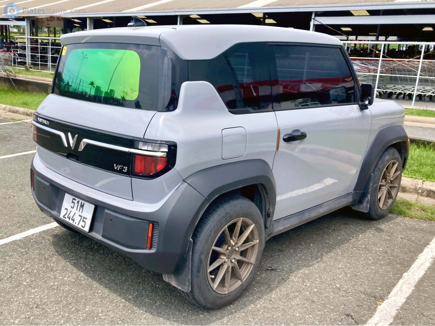 51M-244.75, VinFast VF3 