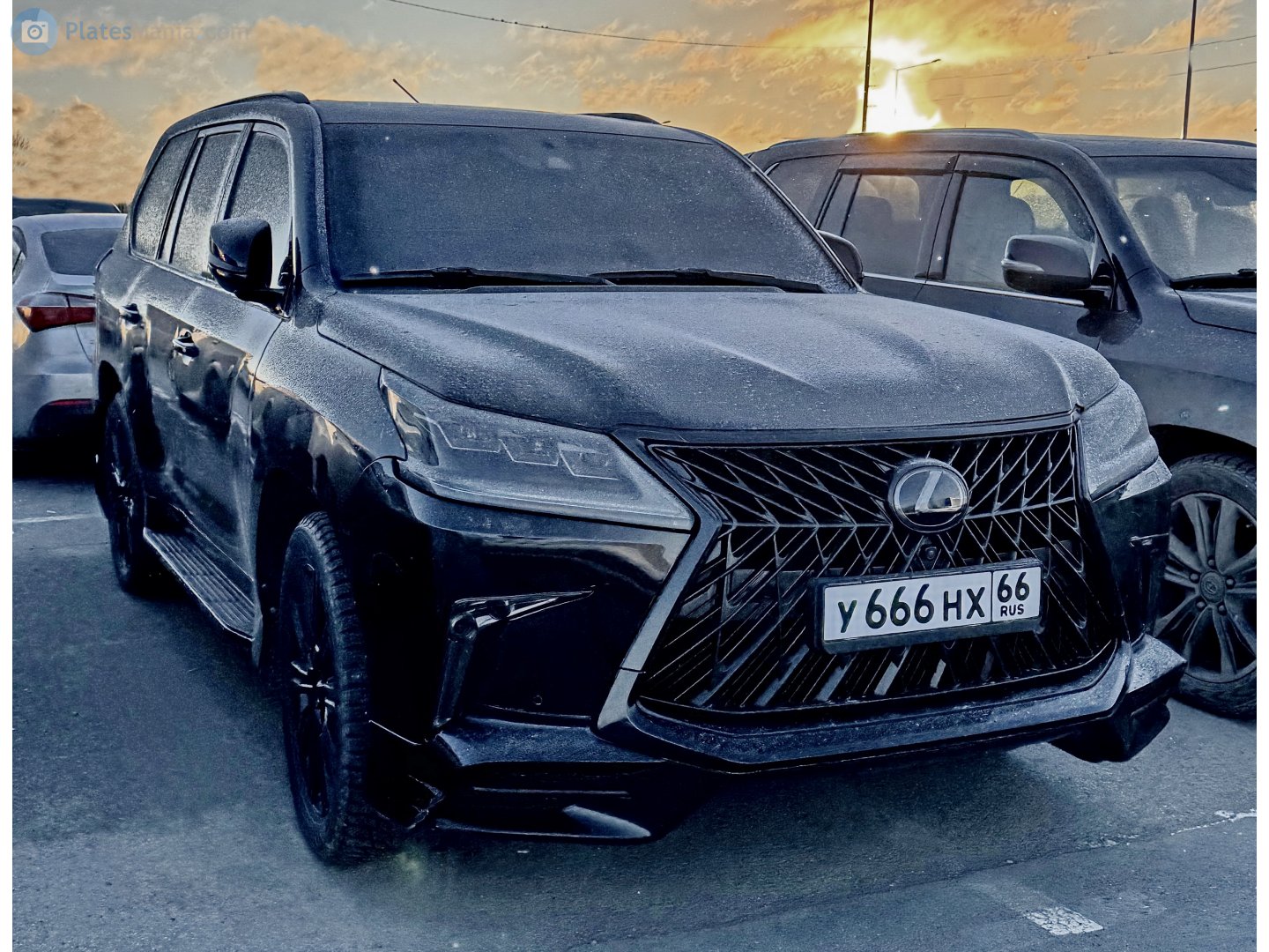 у 666 нх 66, Lexus LX 3rd gen (J200), 2nd facelift, 2015–2021