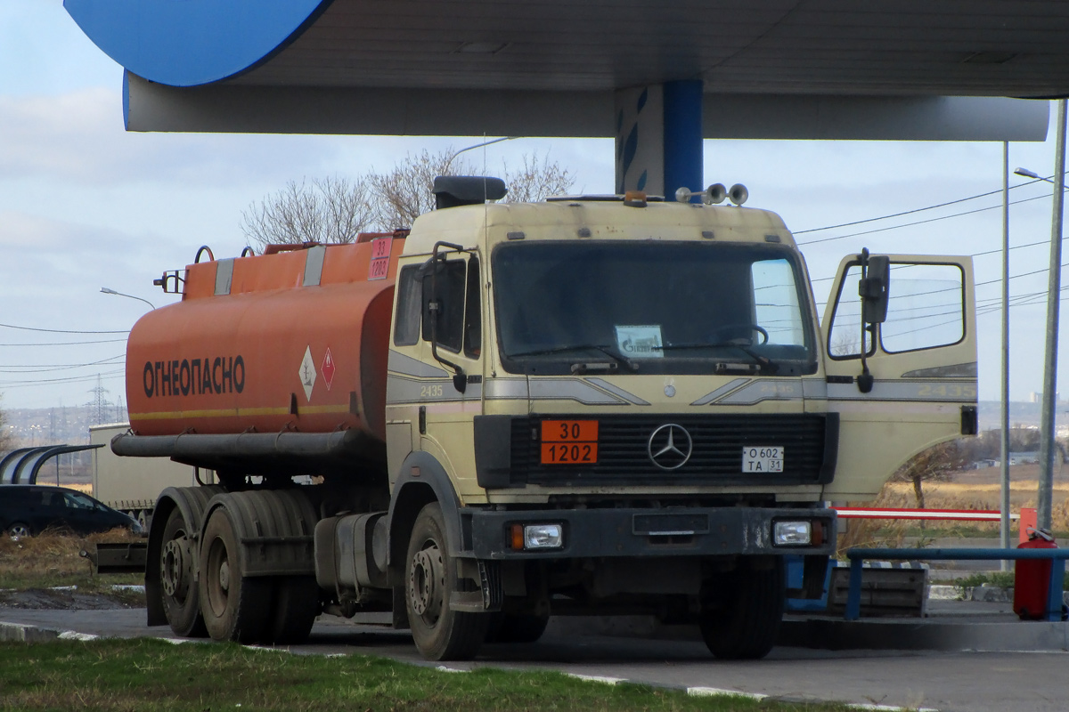 о 602 та 31, Mercedes-Benz SK-Series 1st gen, 1989–1998