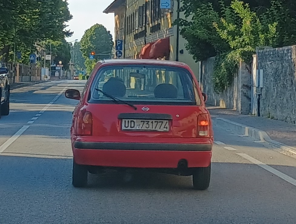 UD 731774, Nissan Micra 