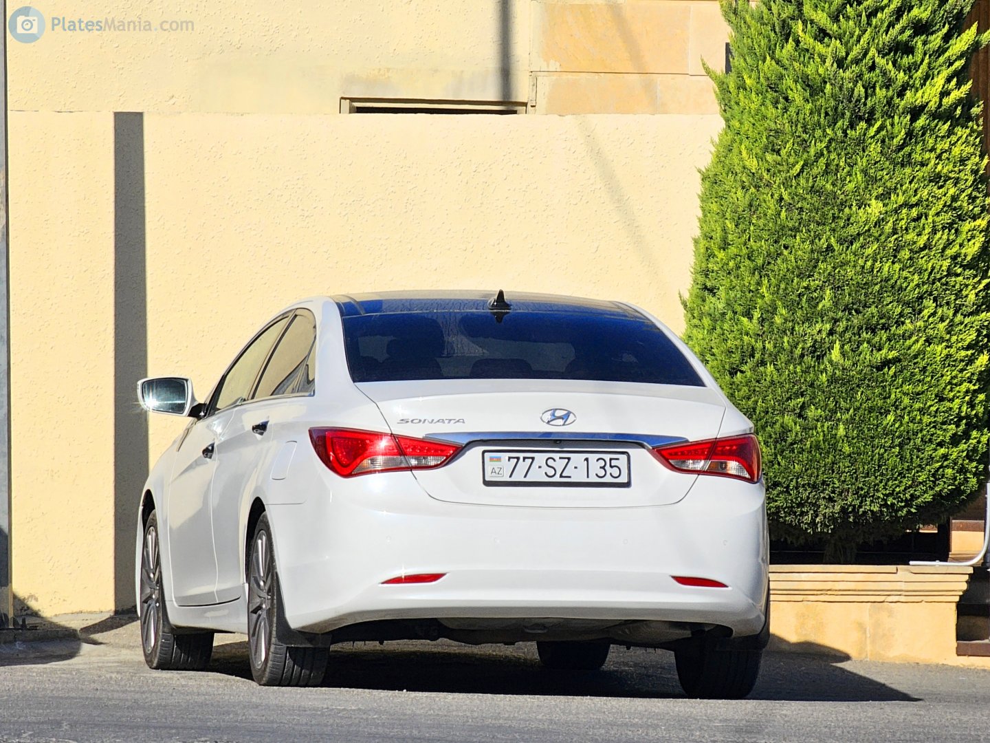 77 SZ 135, Hyundai Sonata 