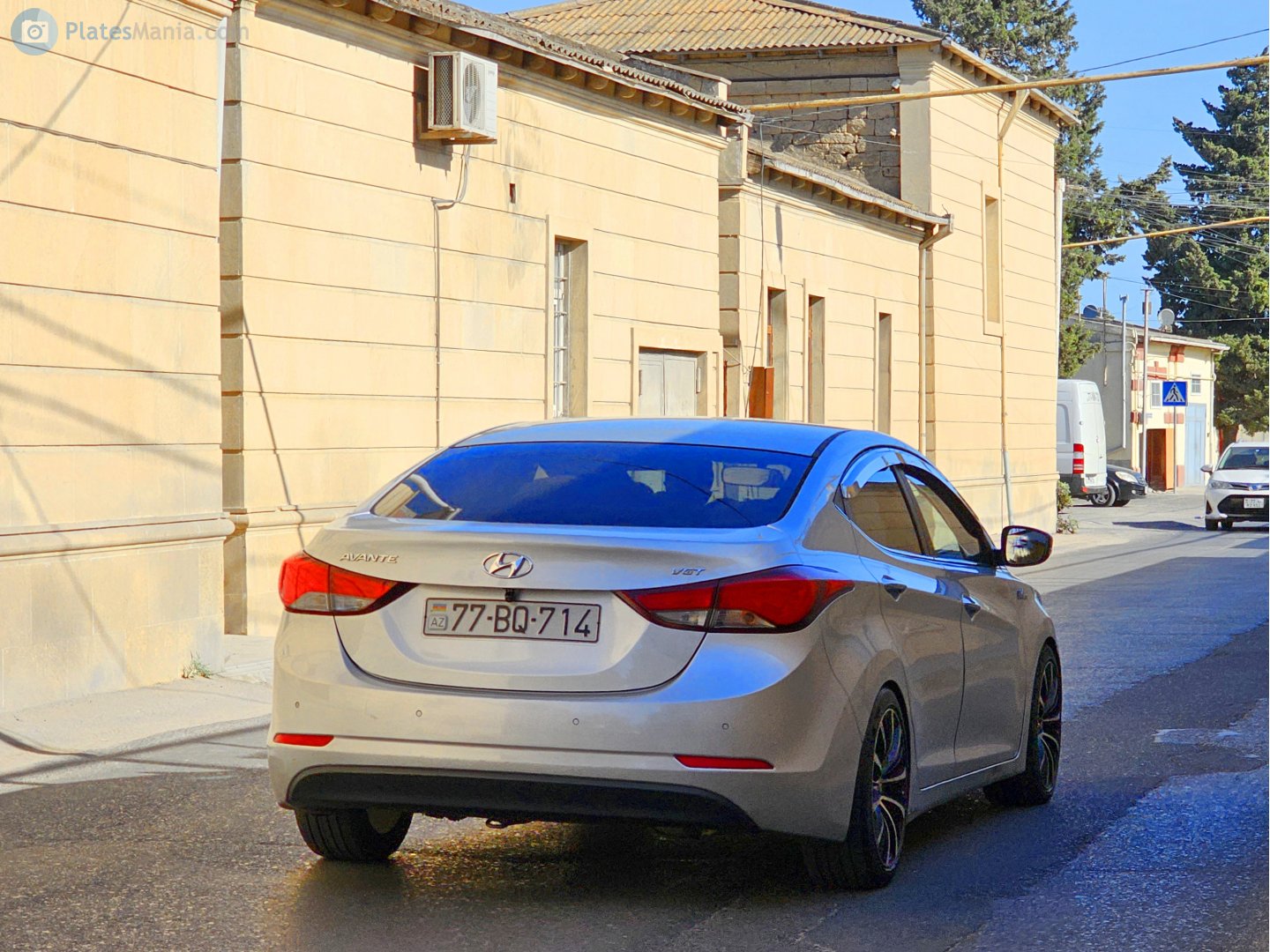 77 BQ 714, Hyundai Avante 