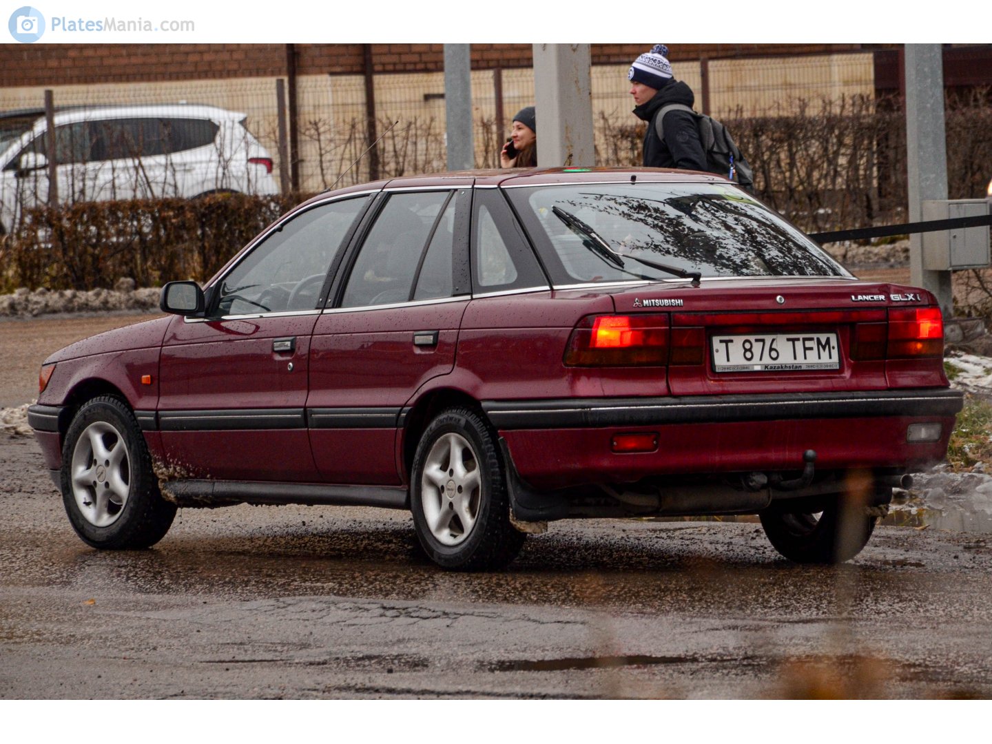 T 876 TFM, Mitsubishi Lancer 4th gen Liftback (C60/C70), 1988–1992 (–1996 for AU-market)