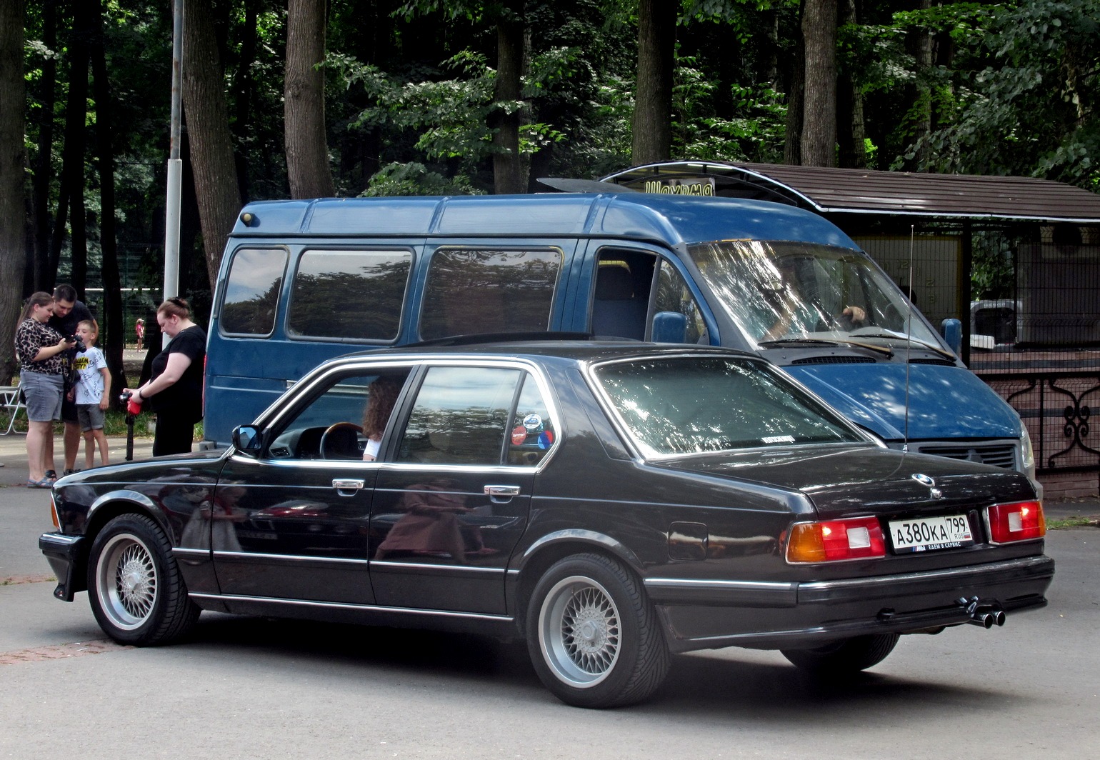 а 380 ка 799, BMW 7 Series 1st gen (E23), 1977–1987
