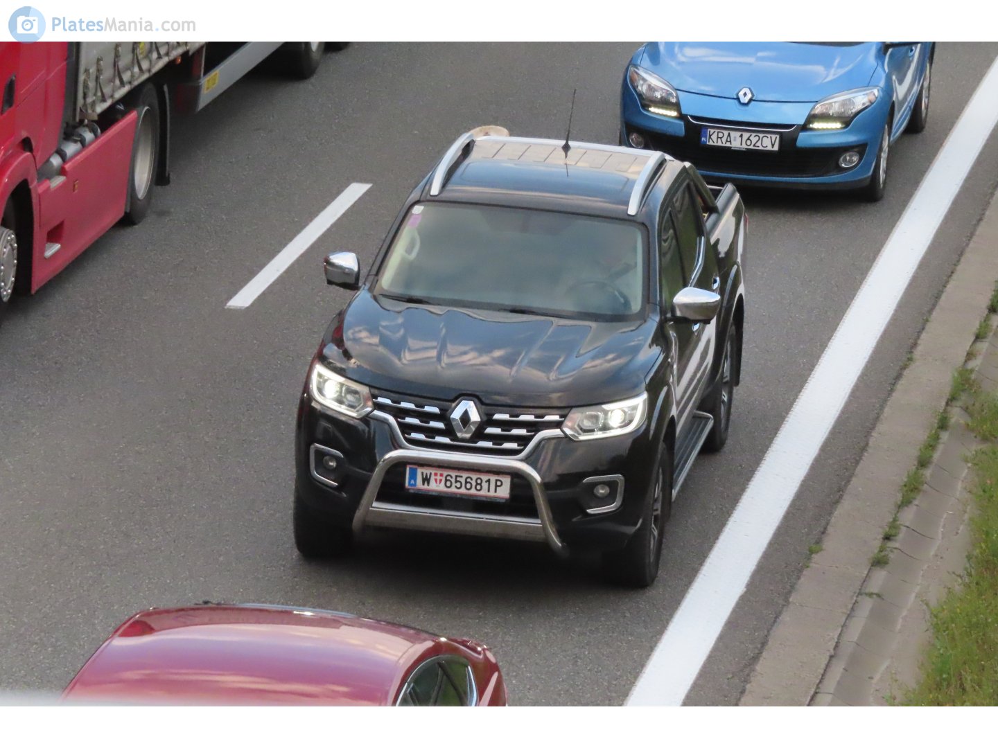 W 65681 P, Renault Alaskan 1st gen (U55), 2017–