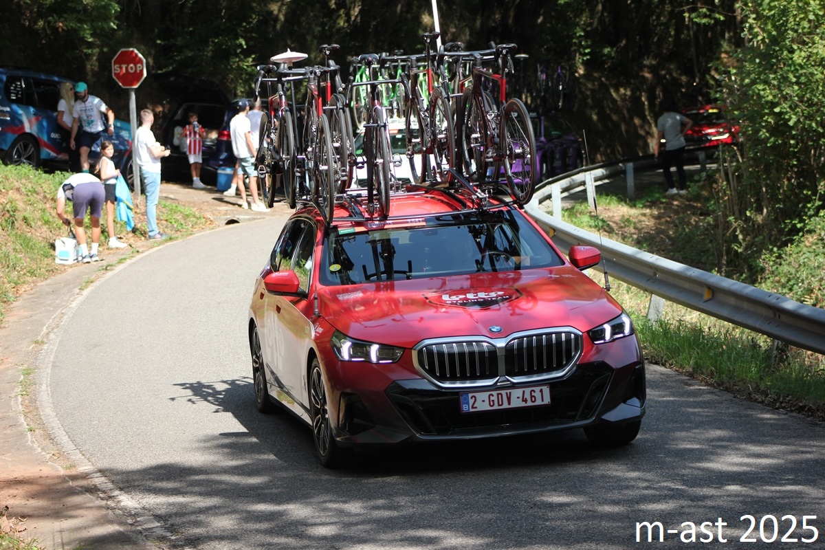 2-GDV-461, BMW 5 Series 8th gen Touring (G61), 2023–