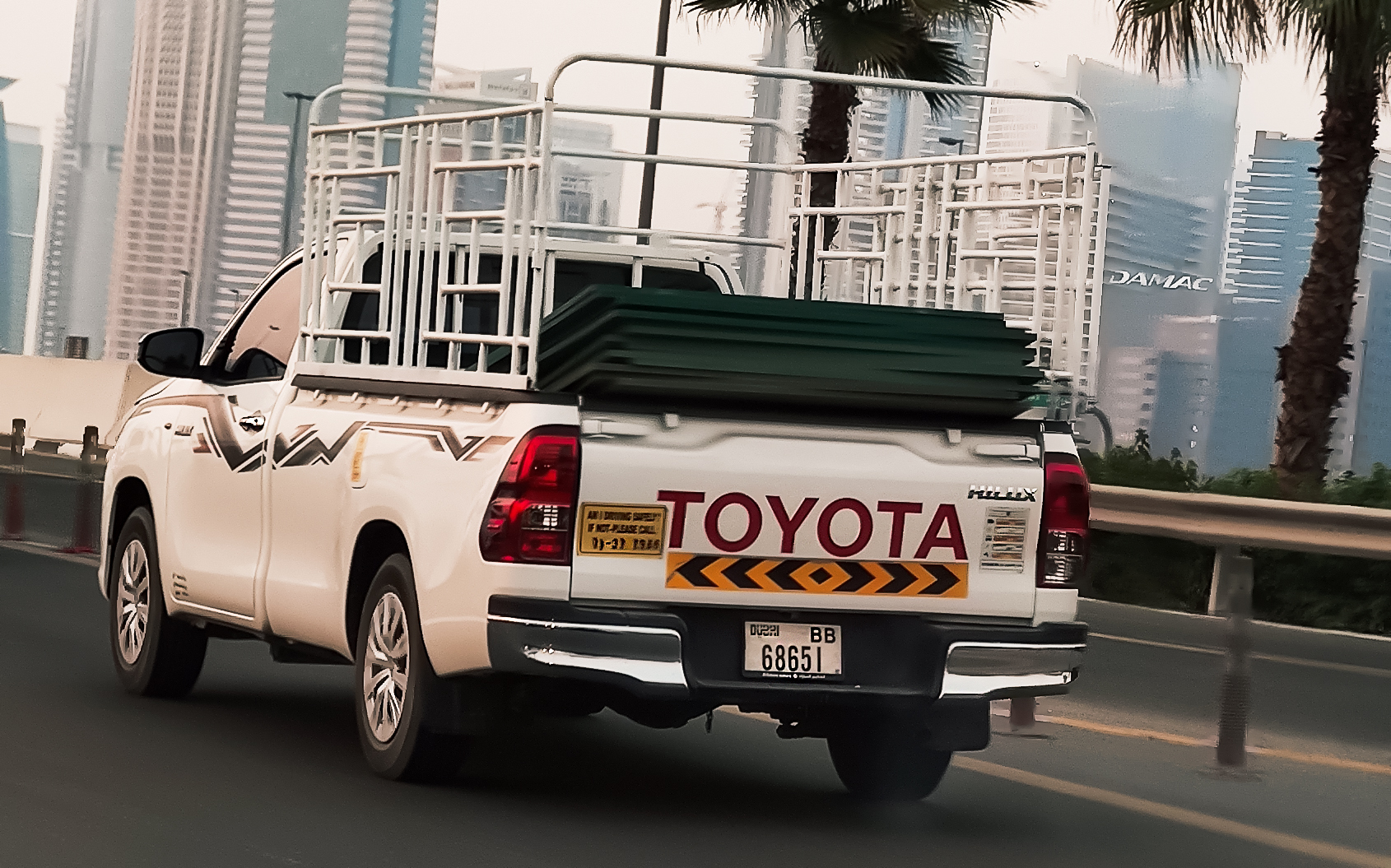 BB 68651, Toyota Hilux 8th gen (AN120/AN130), 2015–