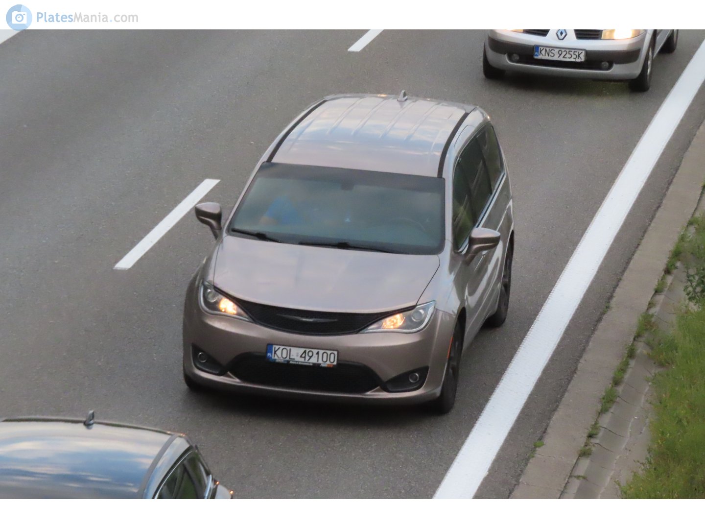 KOL 49100, Chrysler Pacifica 2nd gen Minivan (RU), 2016–2020