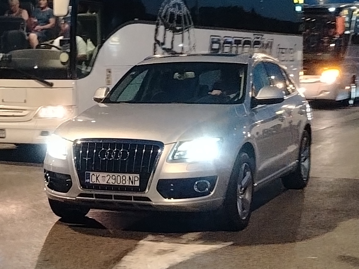 ČK 2908-NP, Audi Q5 1st gen (8RB), 2008–2017