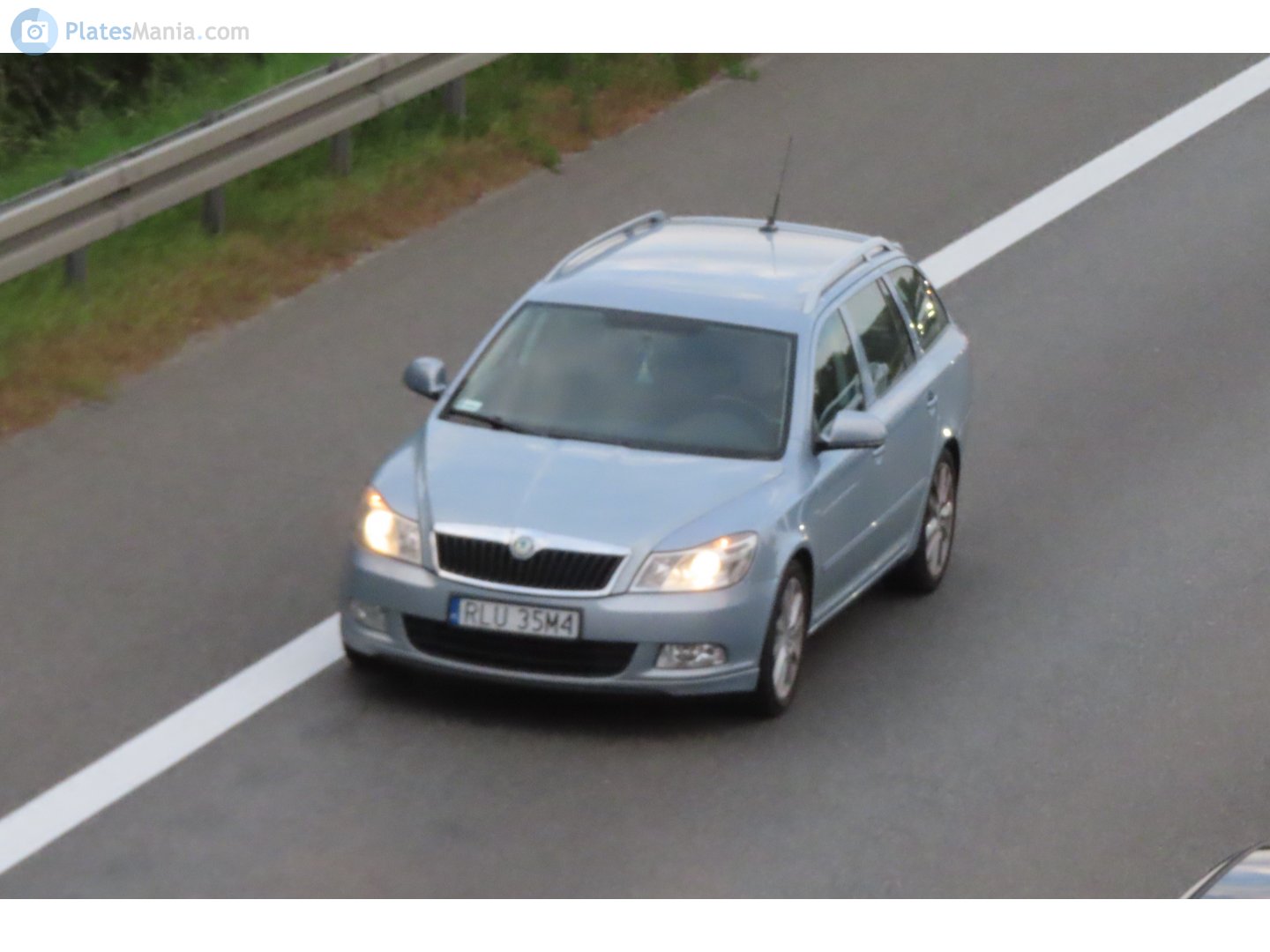 RLU 35M4, Skoda Octavia 2nd gen Combi (A5/1Z5), facelift, 2009–2013