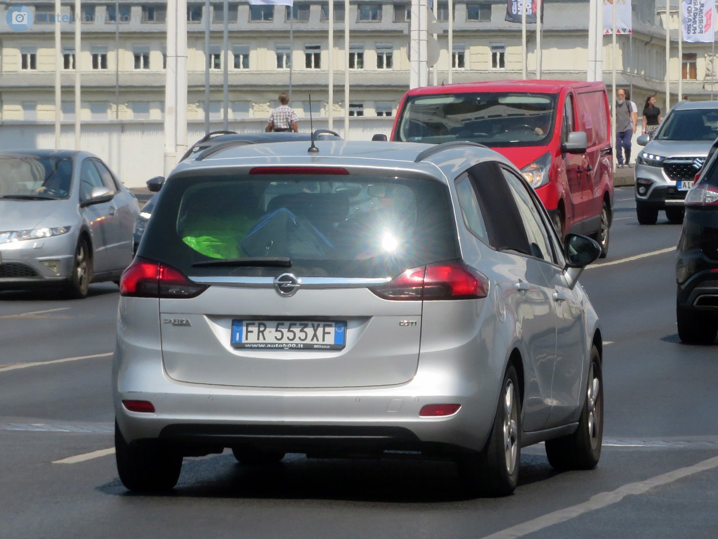 FR 553 XF, Opel Zafira 3rd gen Tourer (C; P12), 2011–2016