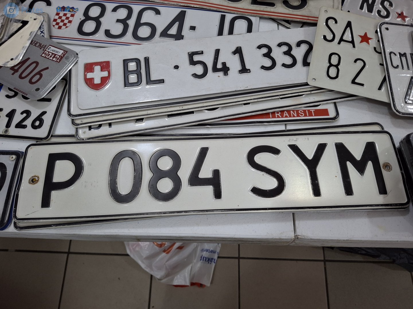 P 084 SYM, License plate without vehicle 