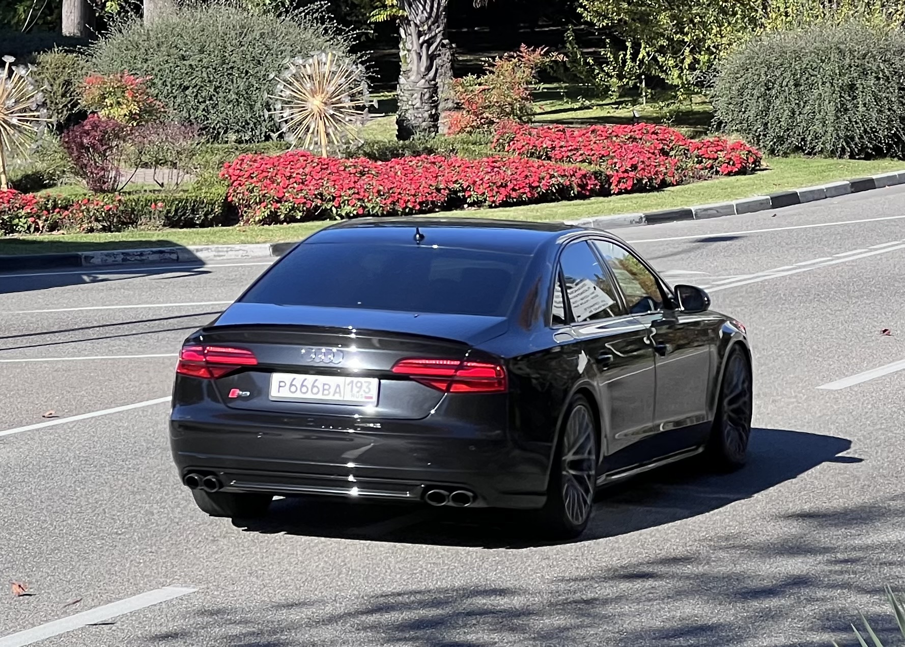 р 666 ва 193, Audi S8 3rd gen (D4/4H), facelift, 2013–2017