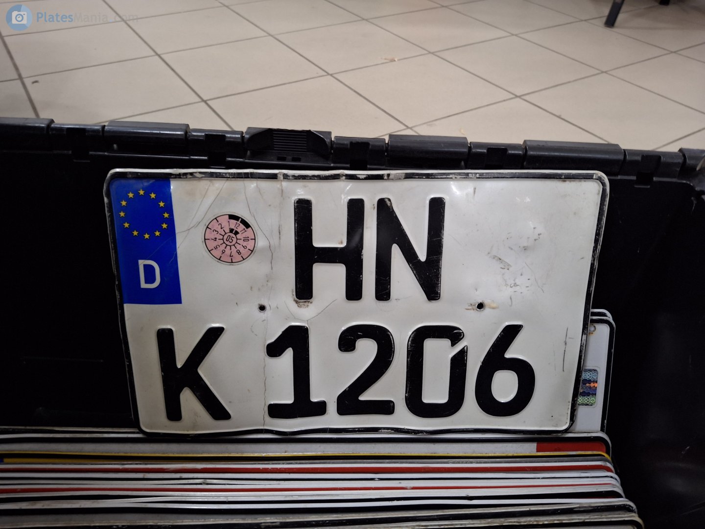 HN K 1206, License plate without vehicle 